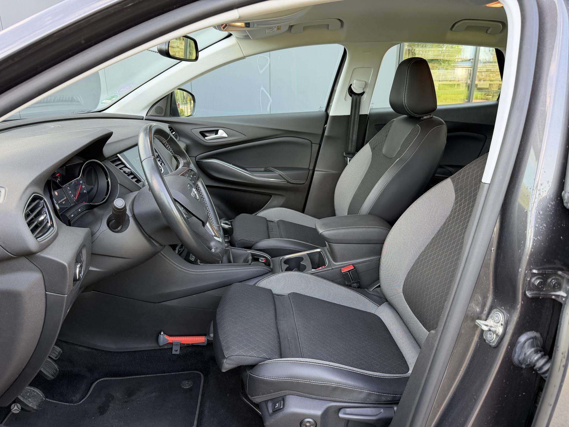 Opel Grandland X фото 15