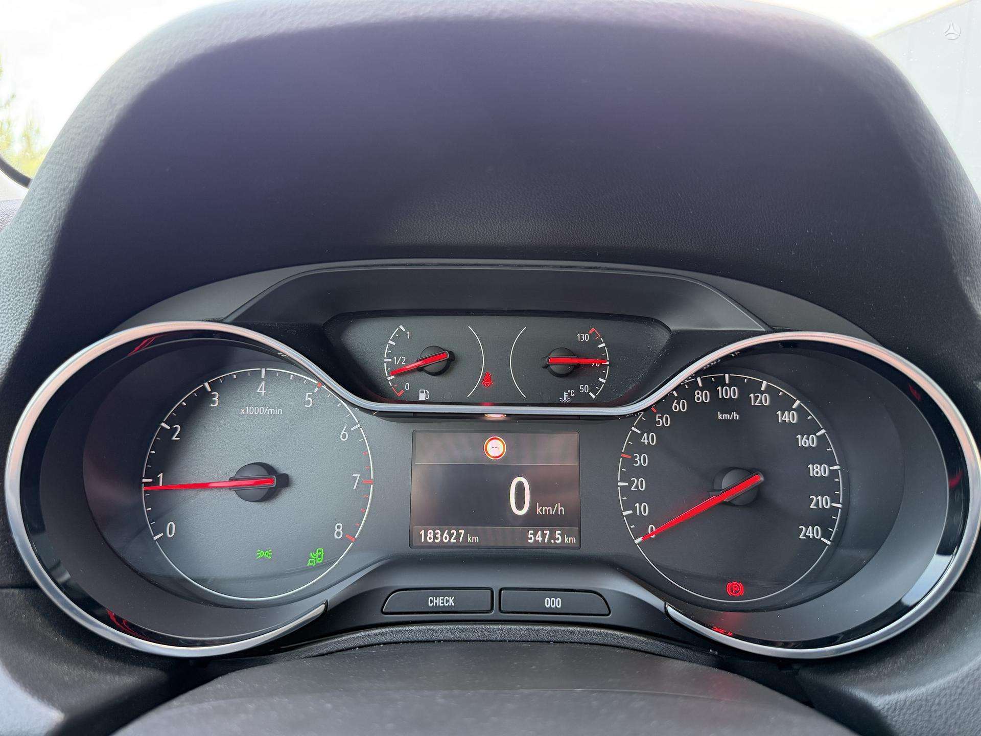 Opel Grandland X фото 21