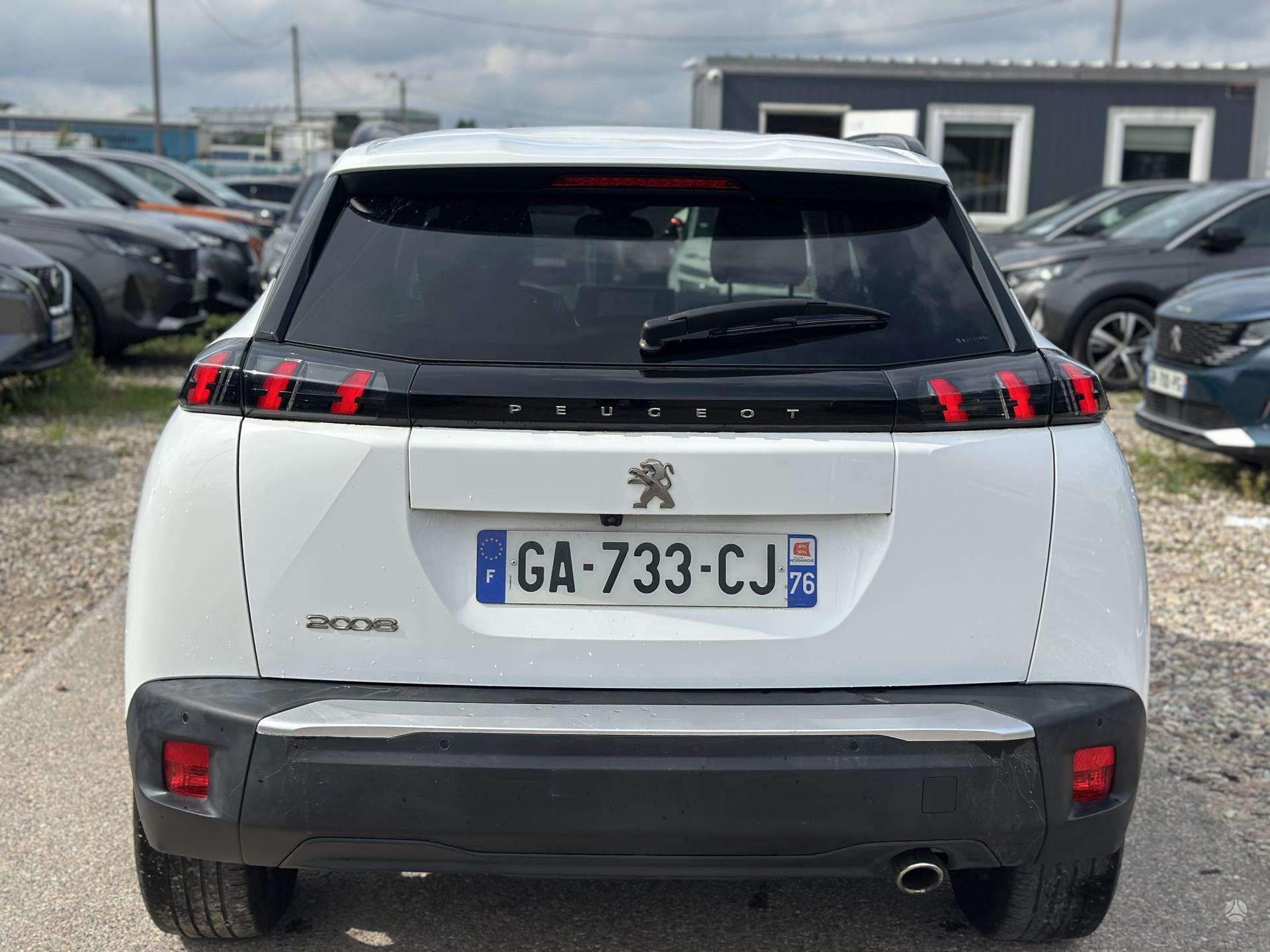 Peugeot 2008 фото 5