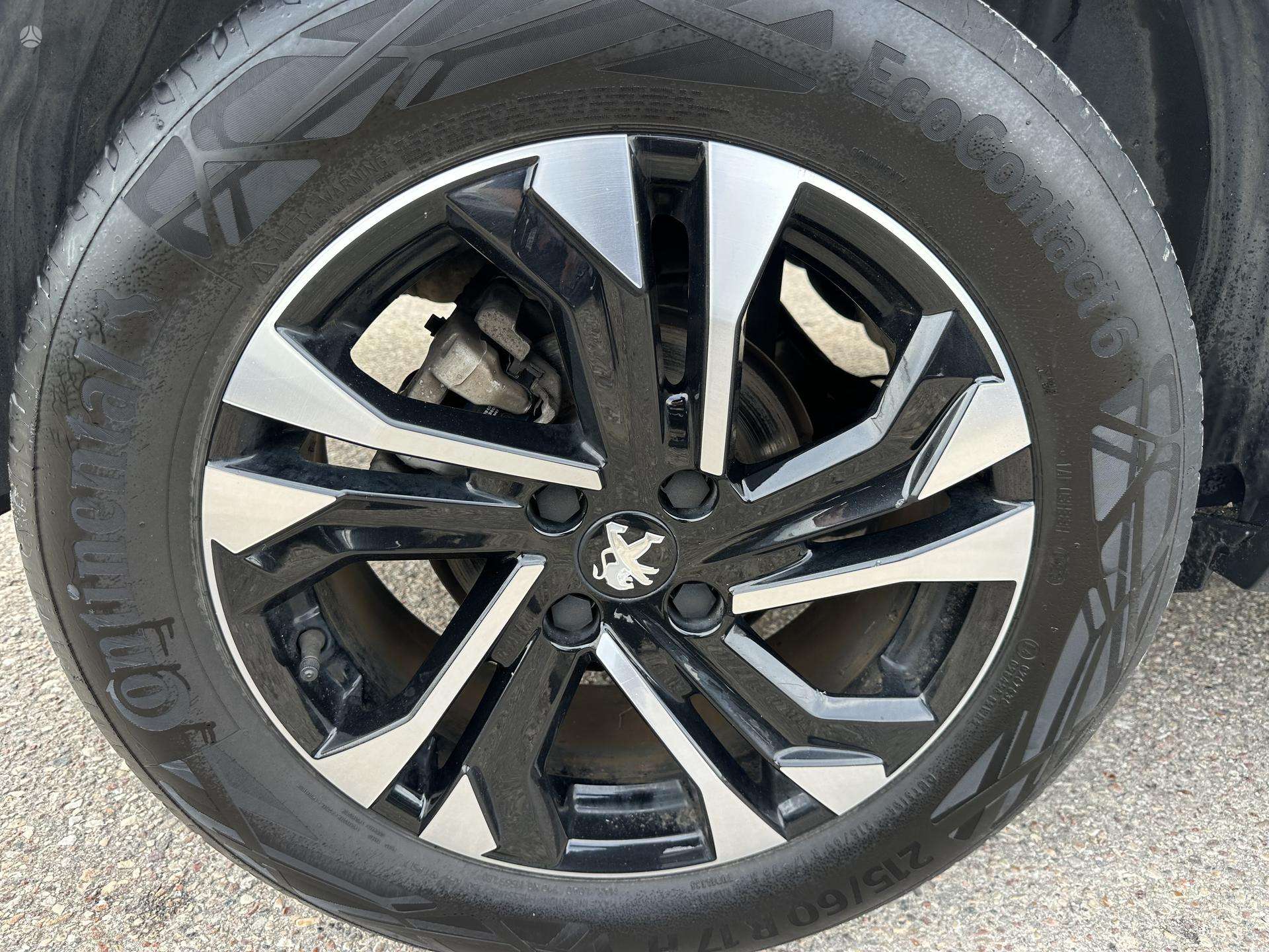 Peugeot 2008 фото 8