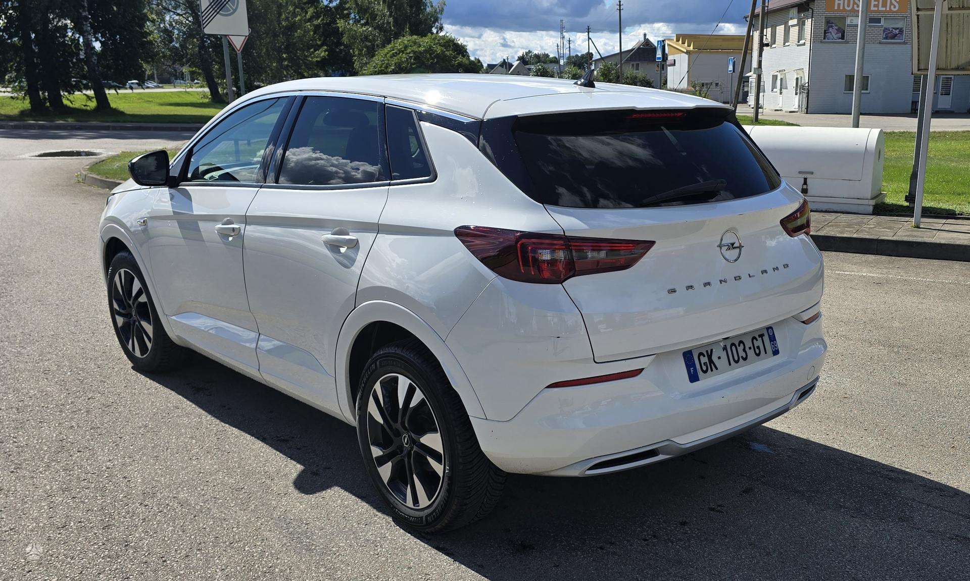 Opel Grandland фото 6