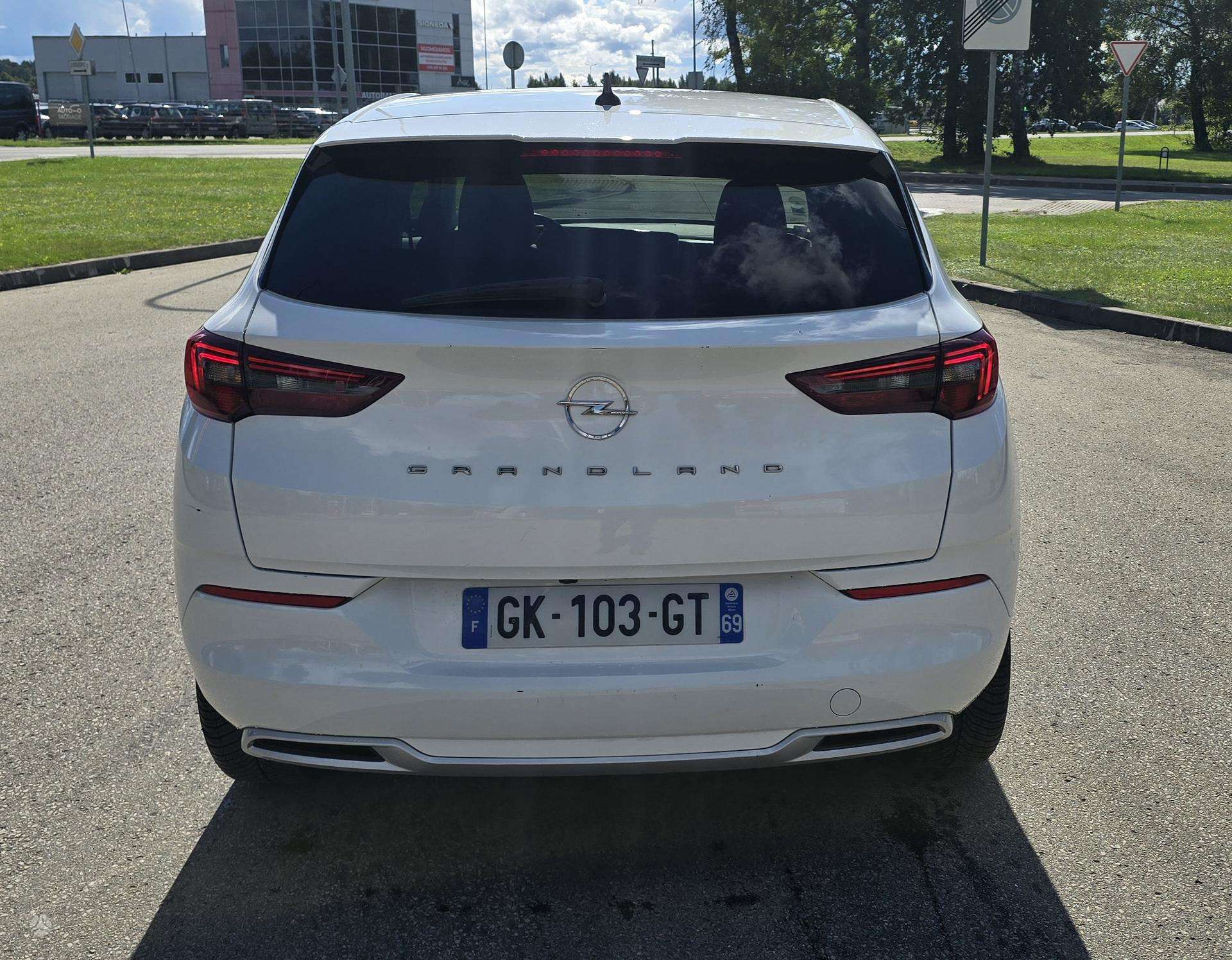 Opel Grandland фото 7