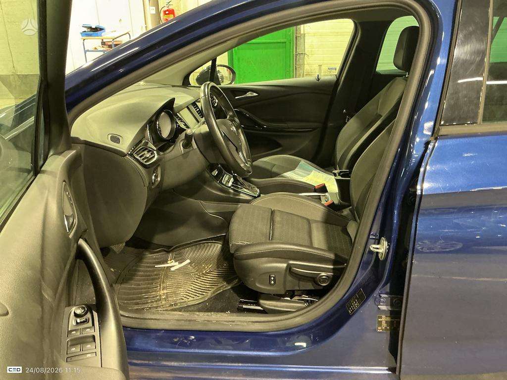 Opel Astra фото 9