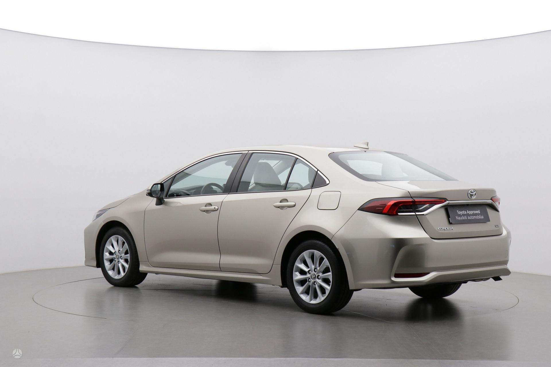 Toyota Corolla фото 18