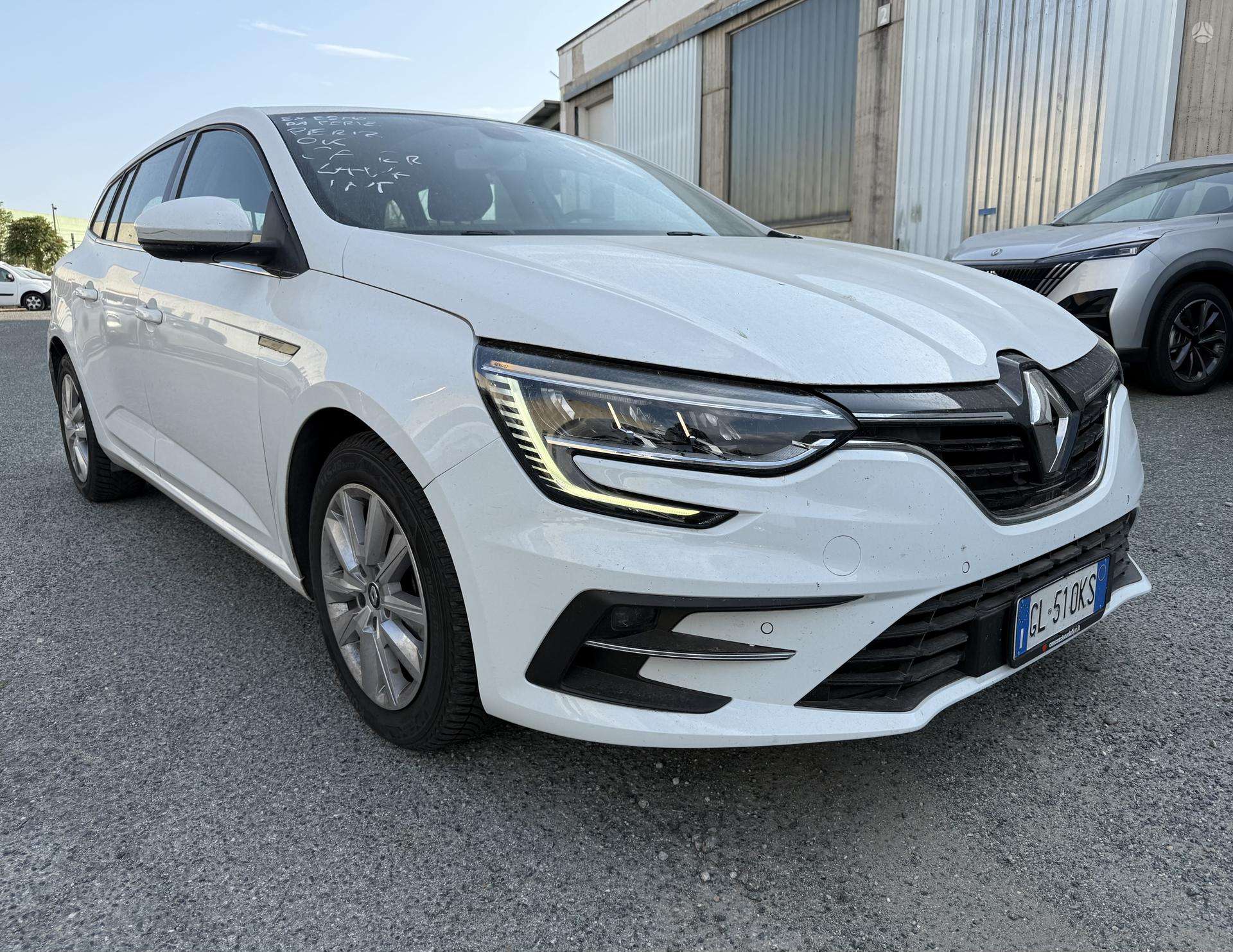 Renault Megane фото 2