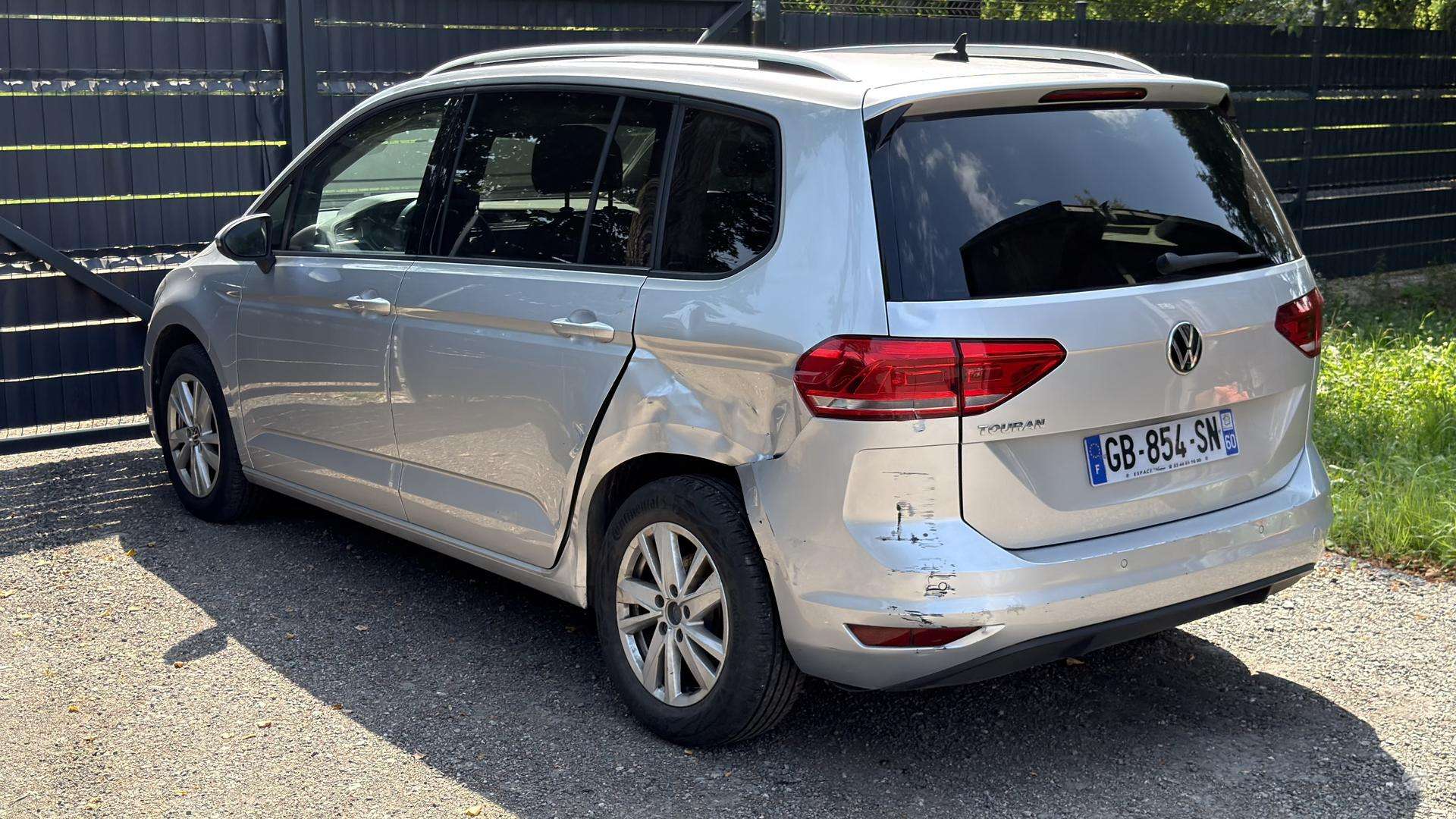 Volkswagen Touran фото 7