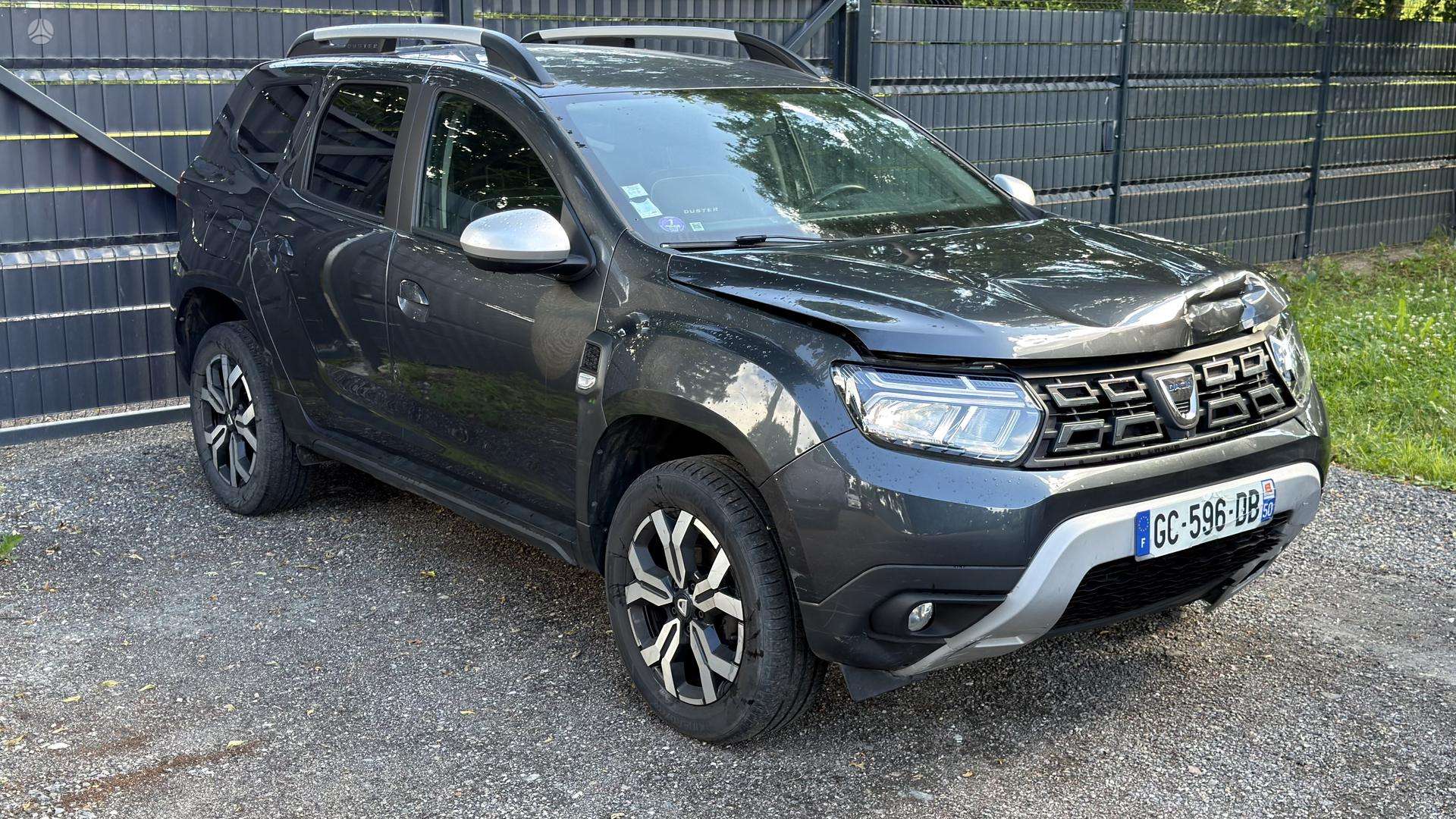 Dacia Duster фото 10