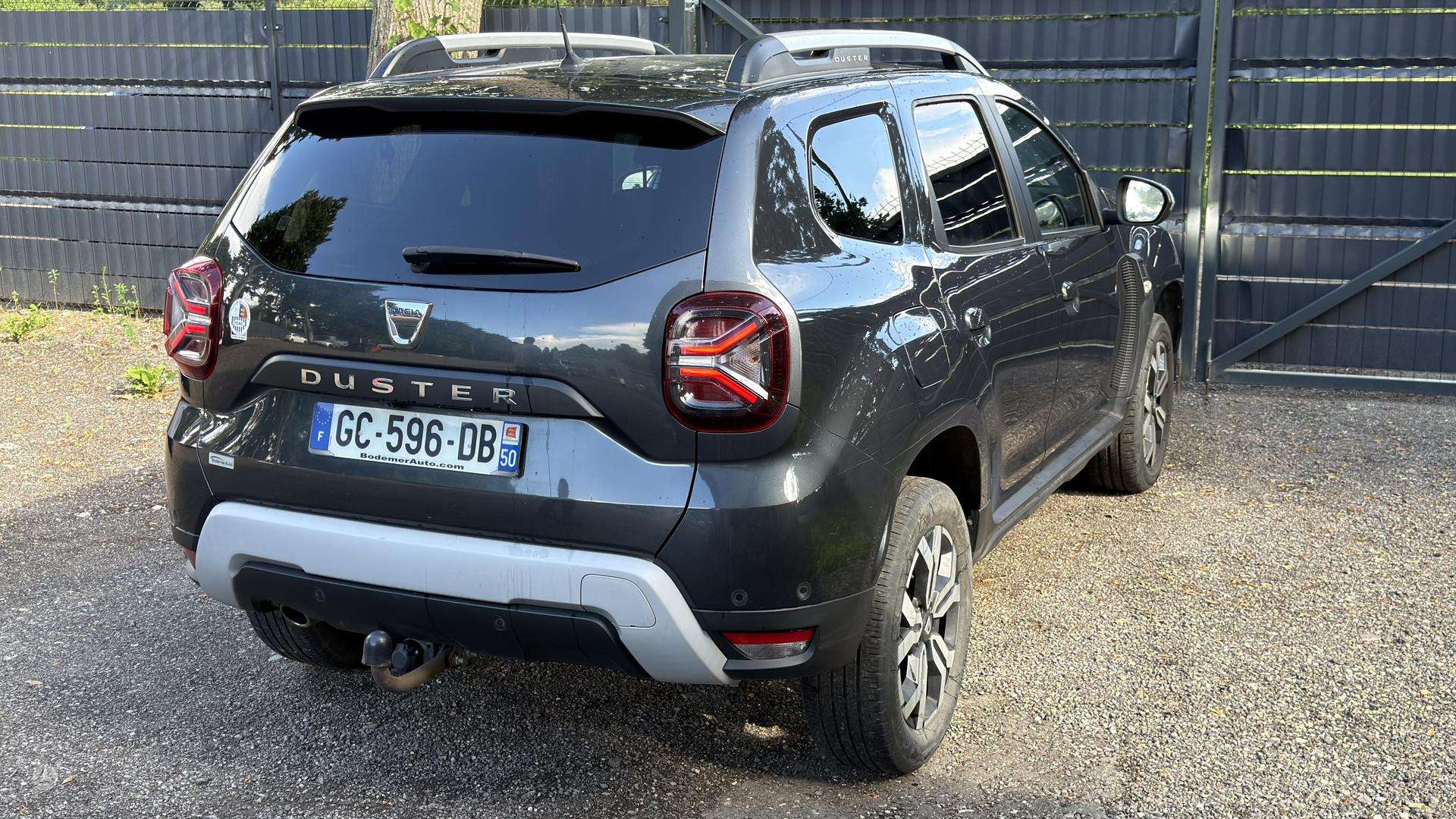Dacia Duster фото 12