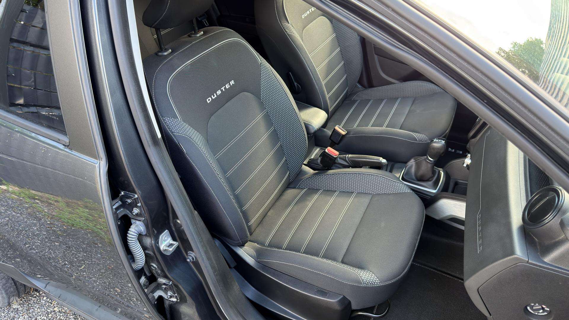 Dacia Duster фото 18