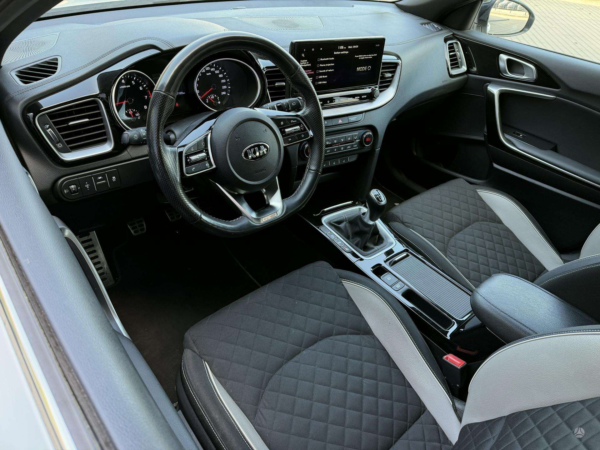 Kia Ceed фото 6