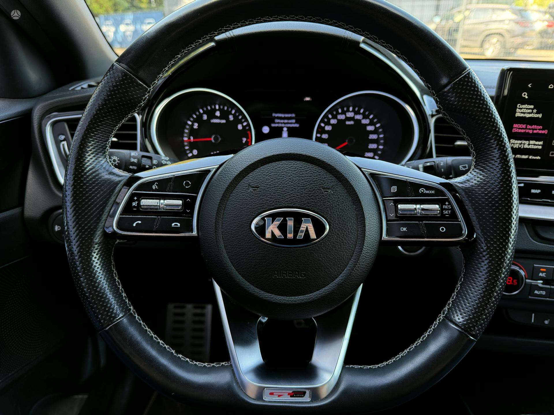 Kia Ceed фото 7