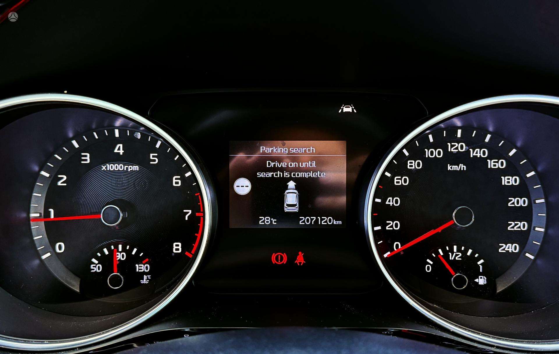 Kia Ceed фото 8