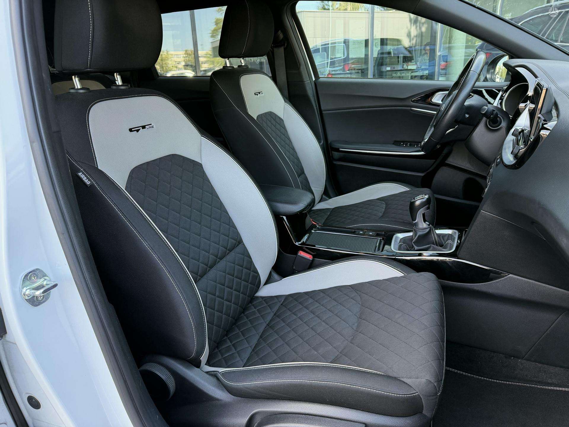 Kia Ceed фото 9