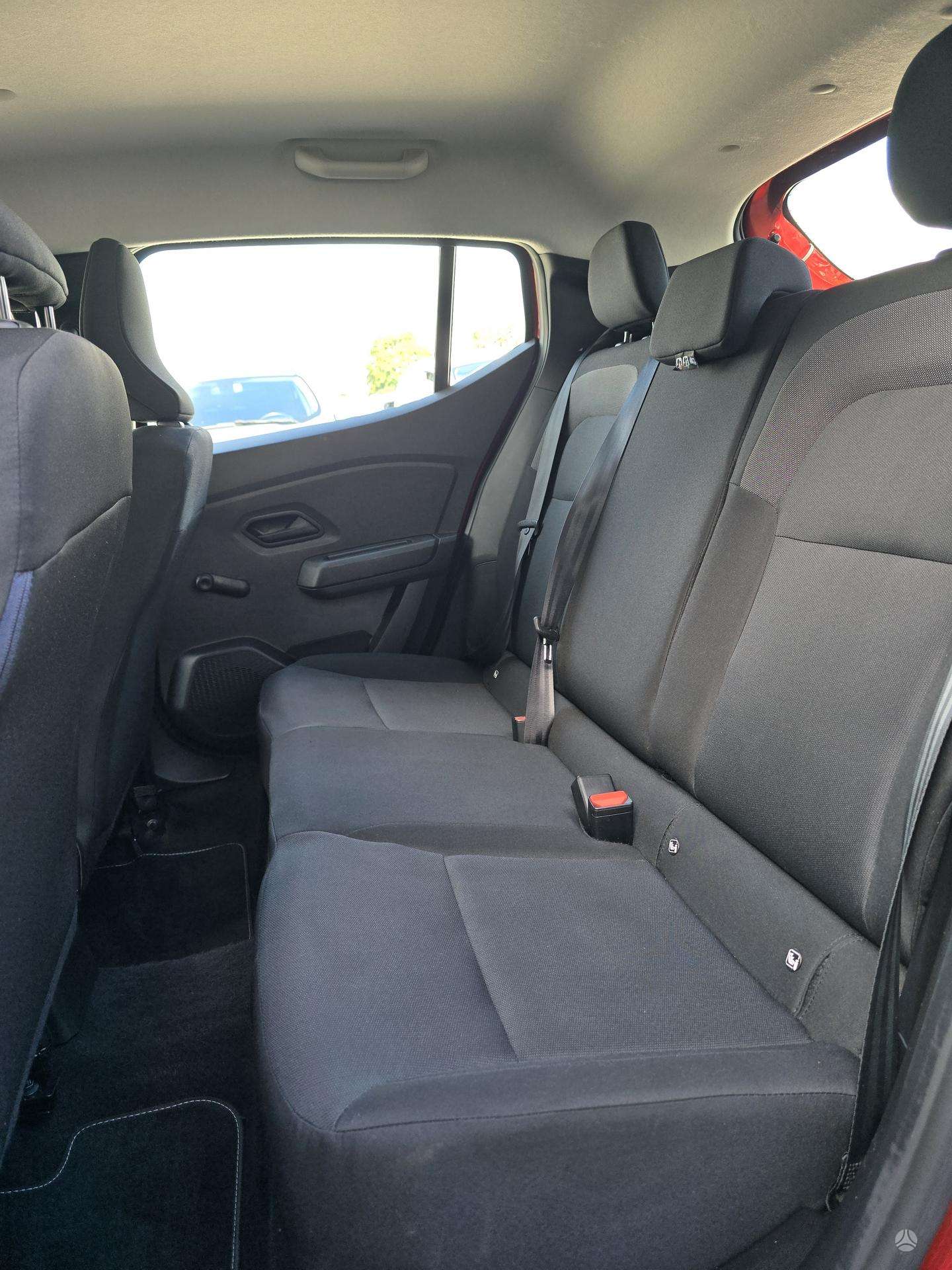 Dacia Sandero фото 21