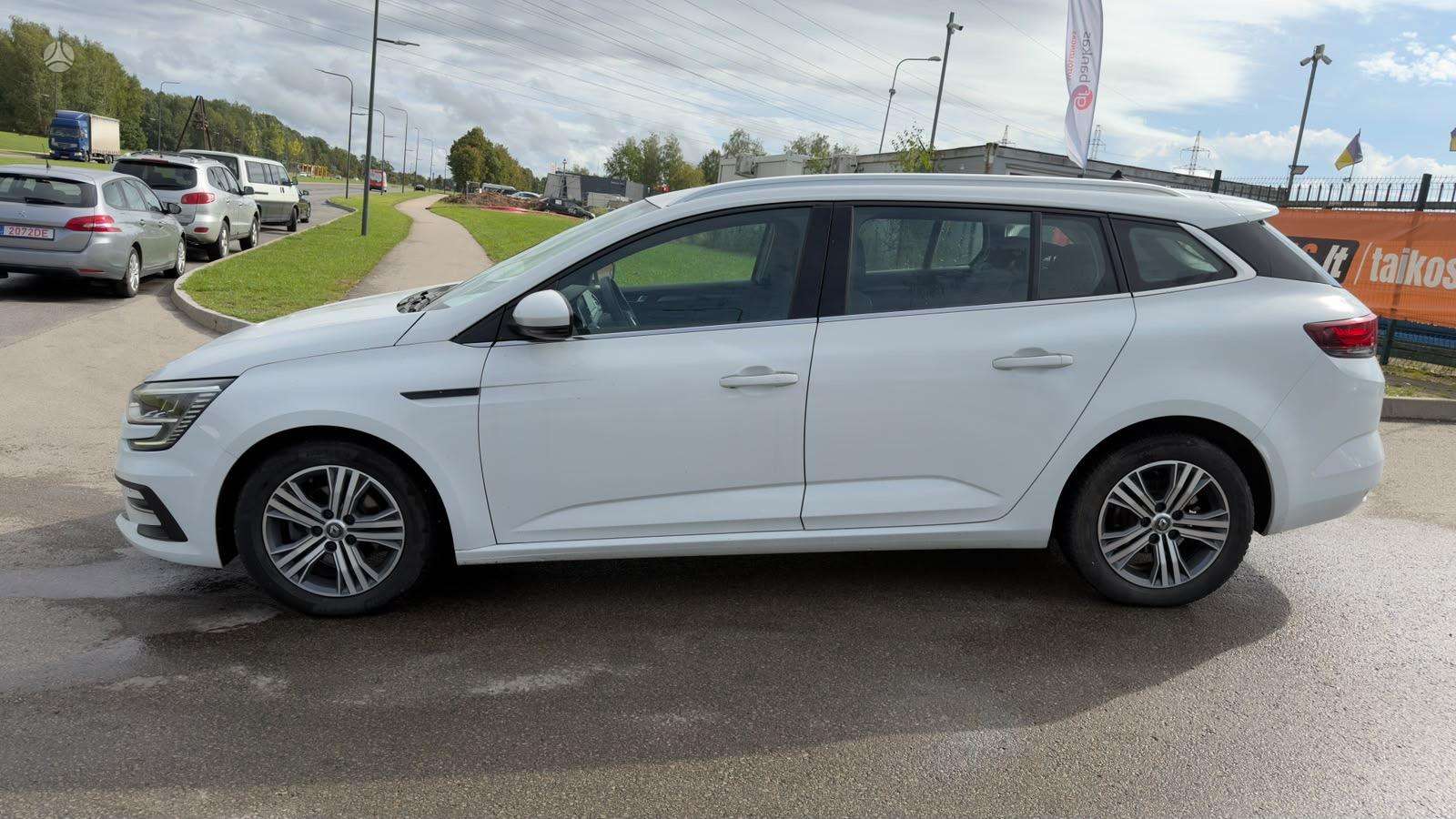 Renault Megane фото 7