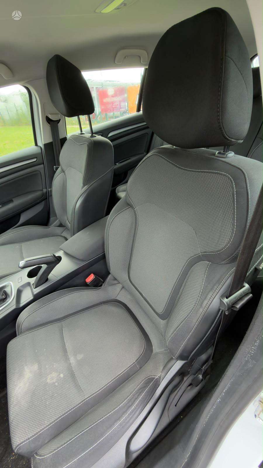 Renault Megane фото 13