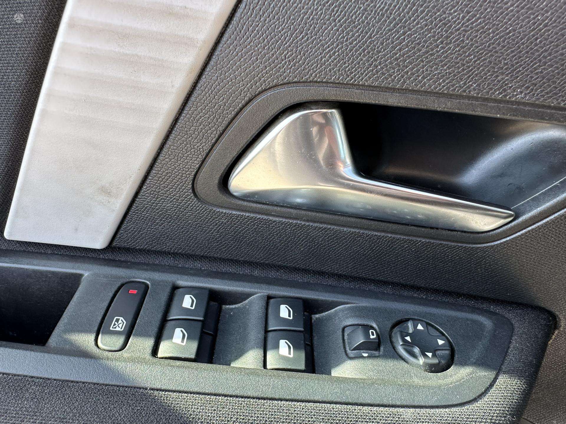 Citroen C4 фото 11