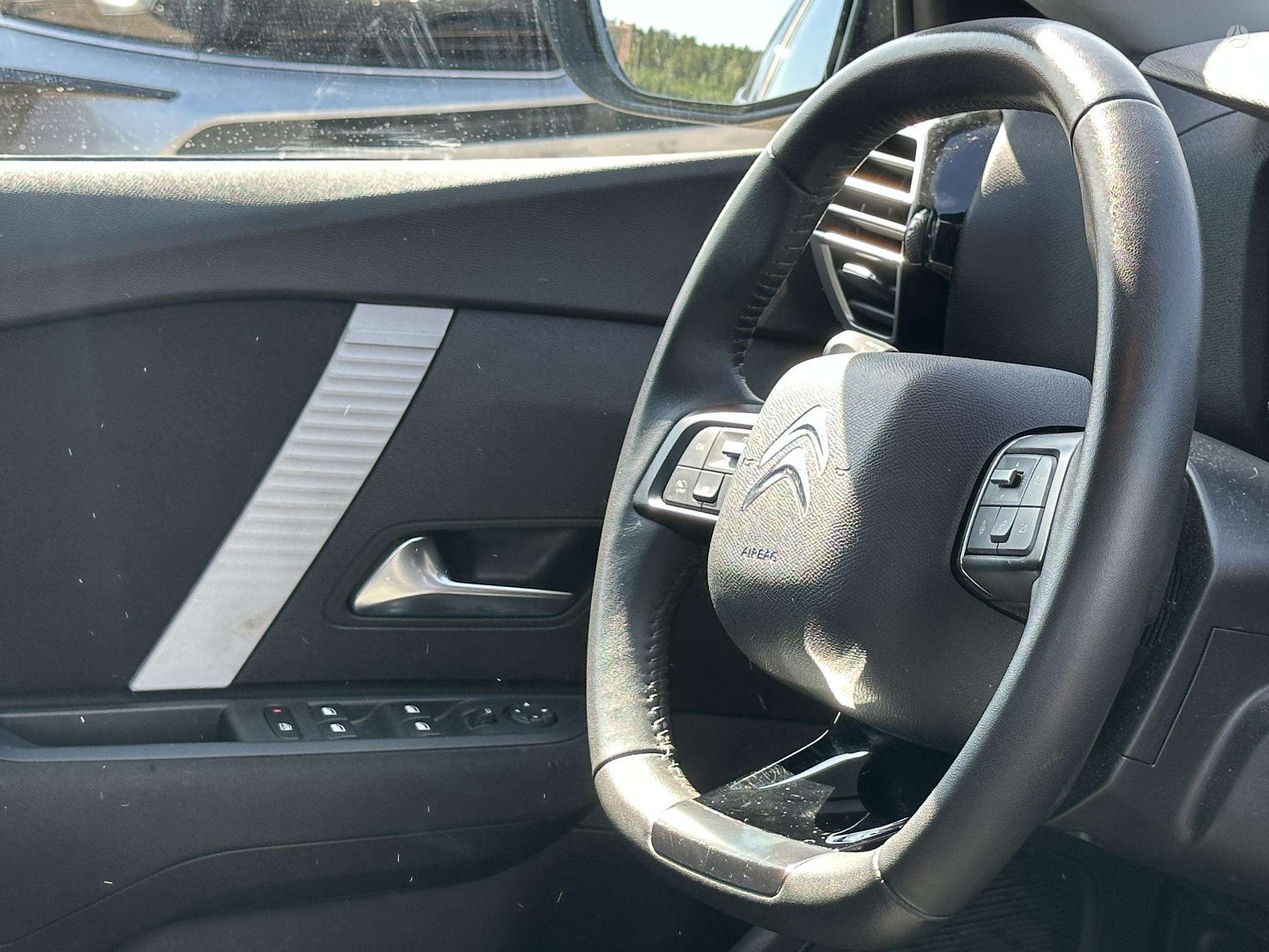 Citroen C4 фото 17