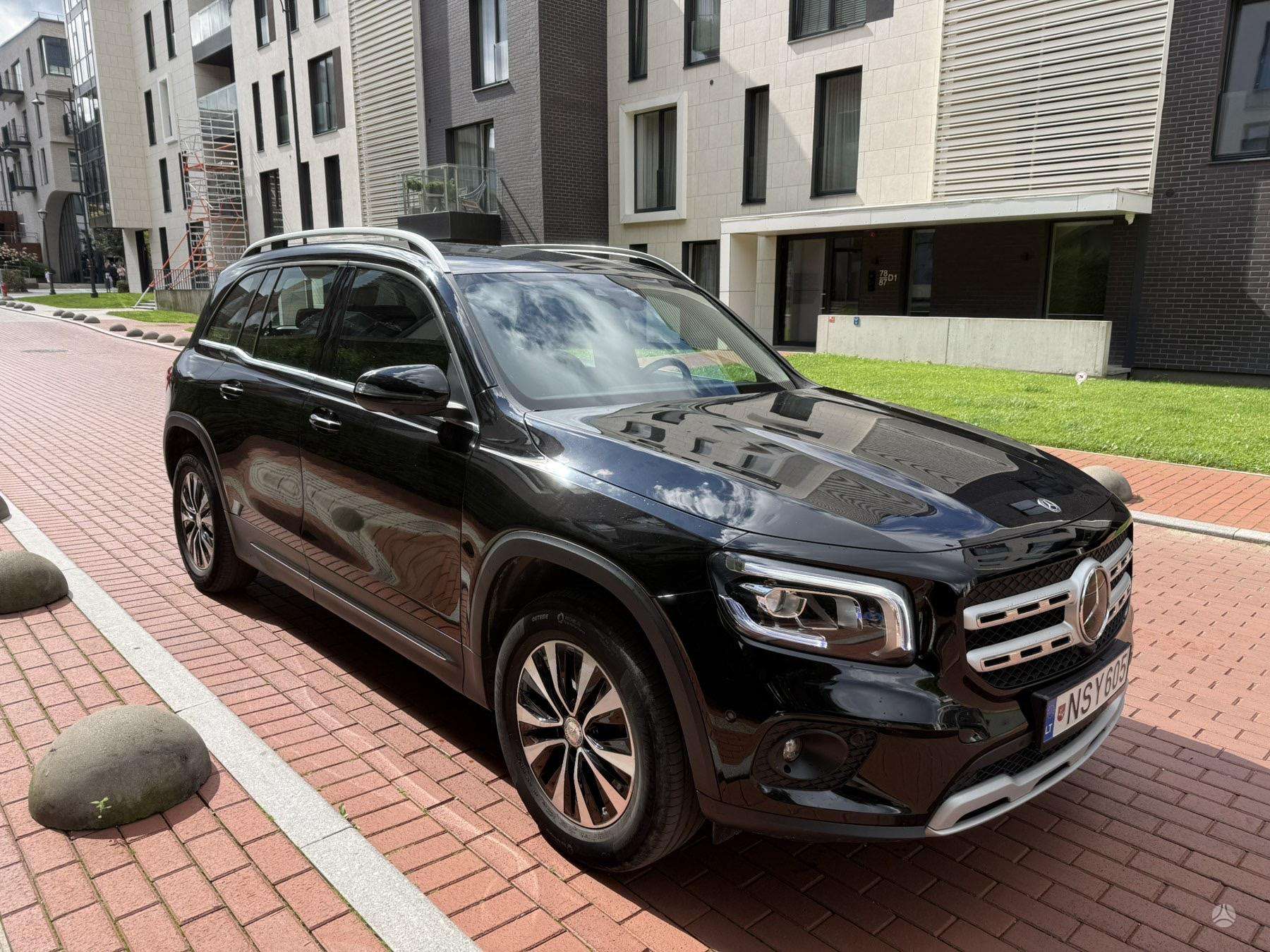 Mercedes-Benz GLB180 фото 6