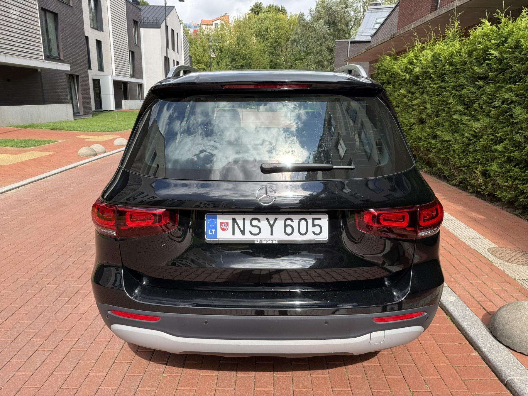 Mercedes-Benz GLB180 фото 7