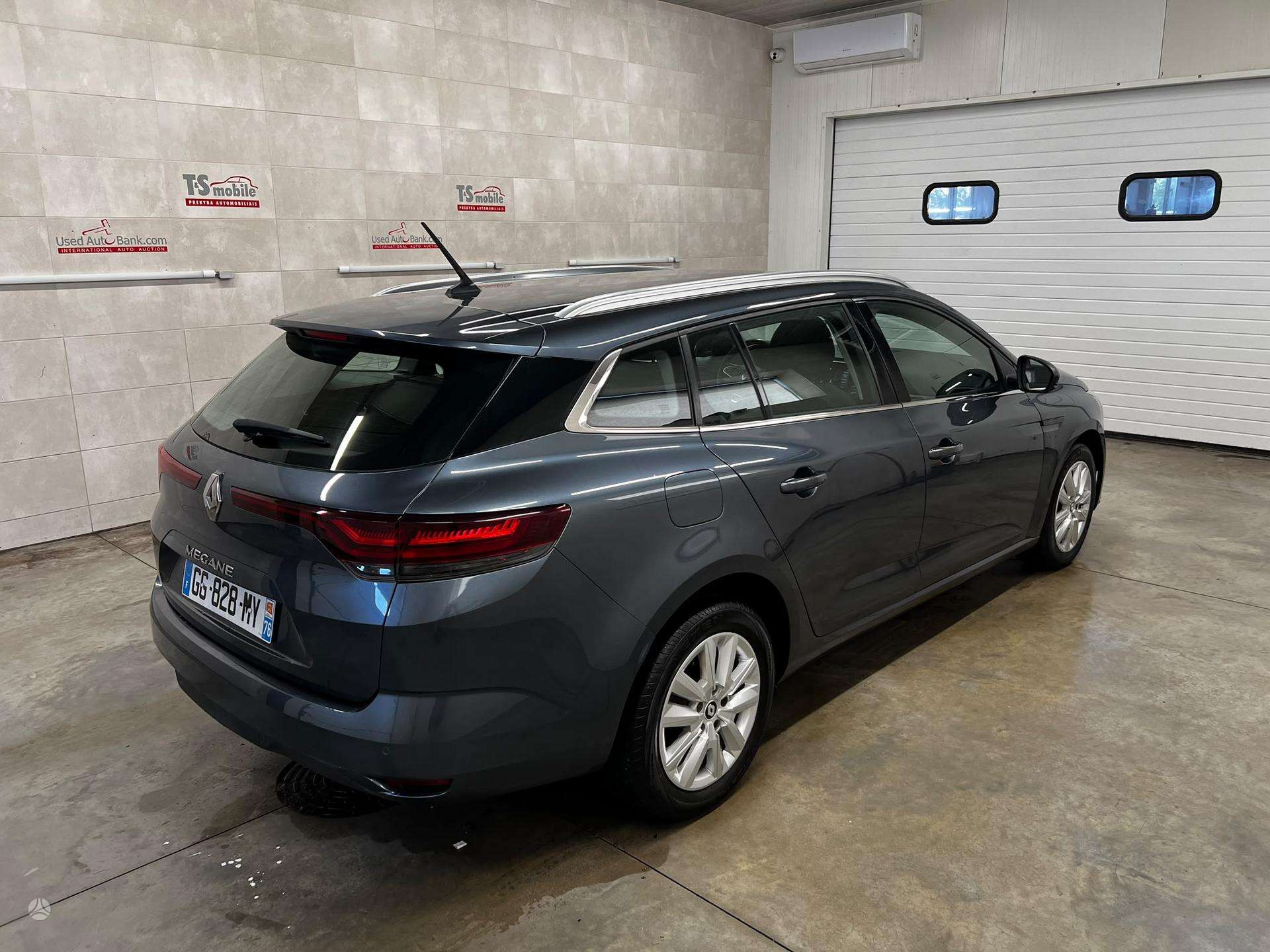 Renault Megane фото 4