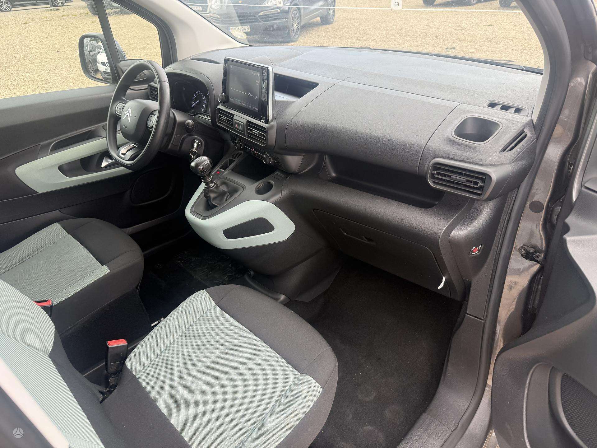 Citroen Berlingo фото 10