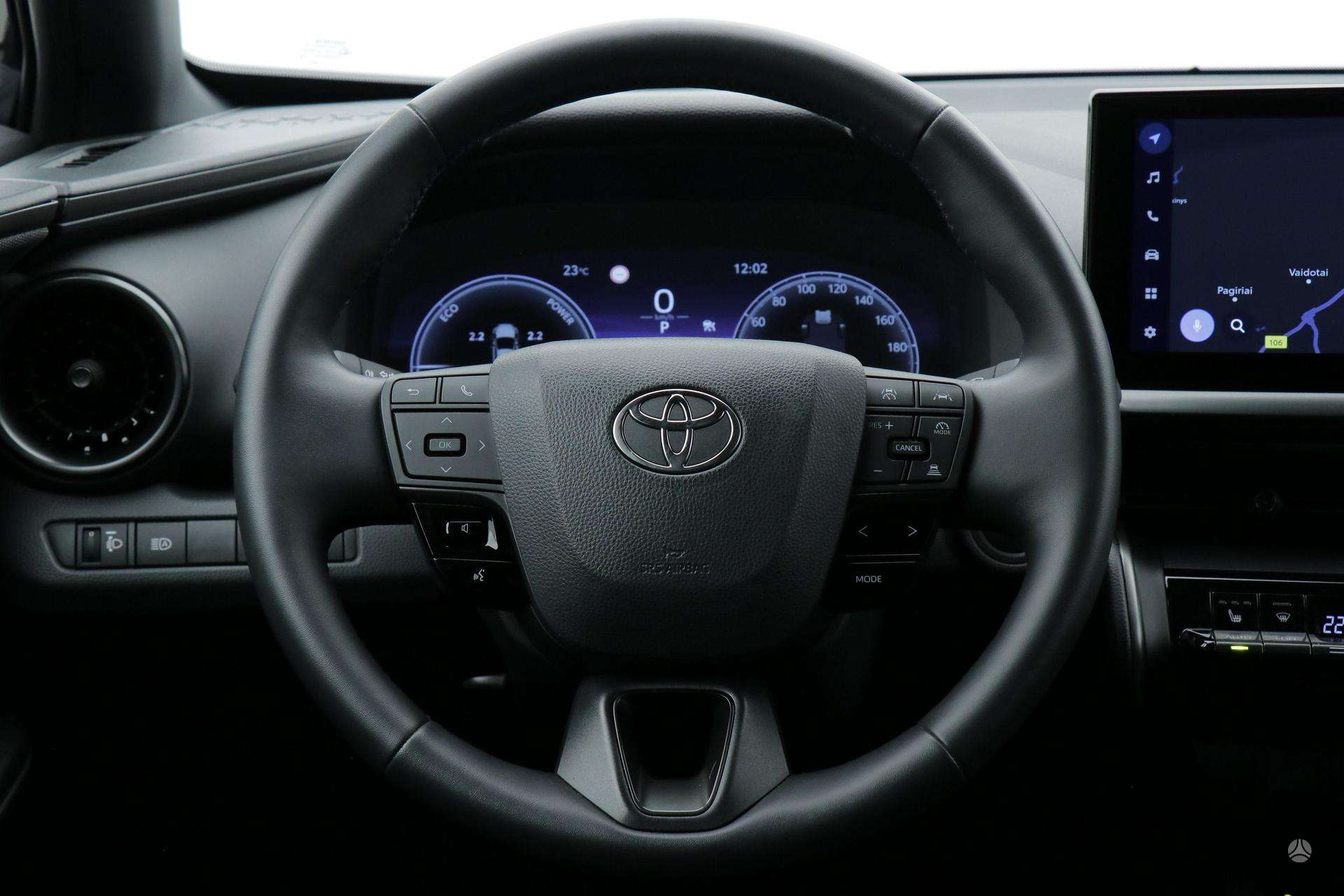 Toyota C-HR фото 13