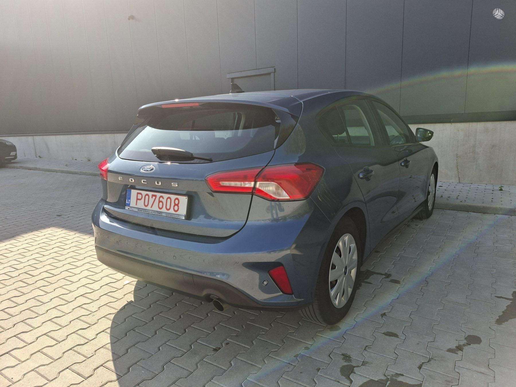 Ford Focus фото 7