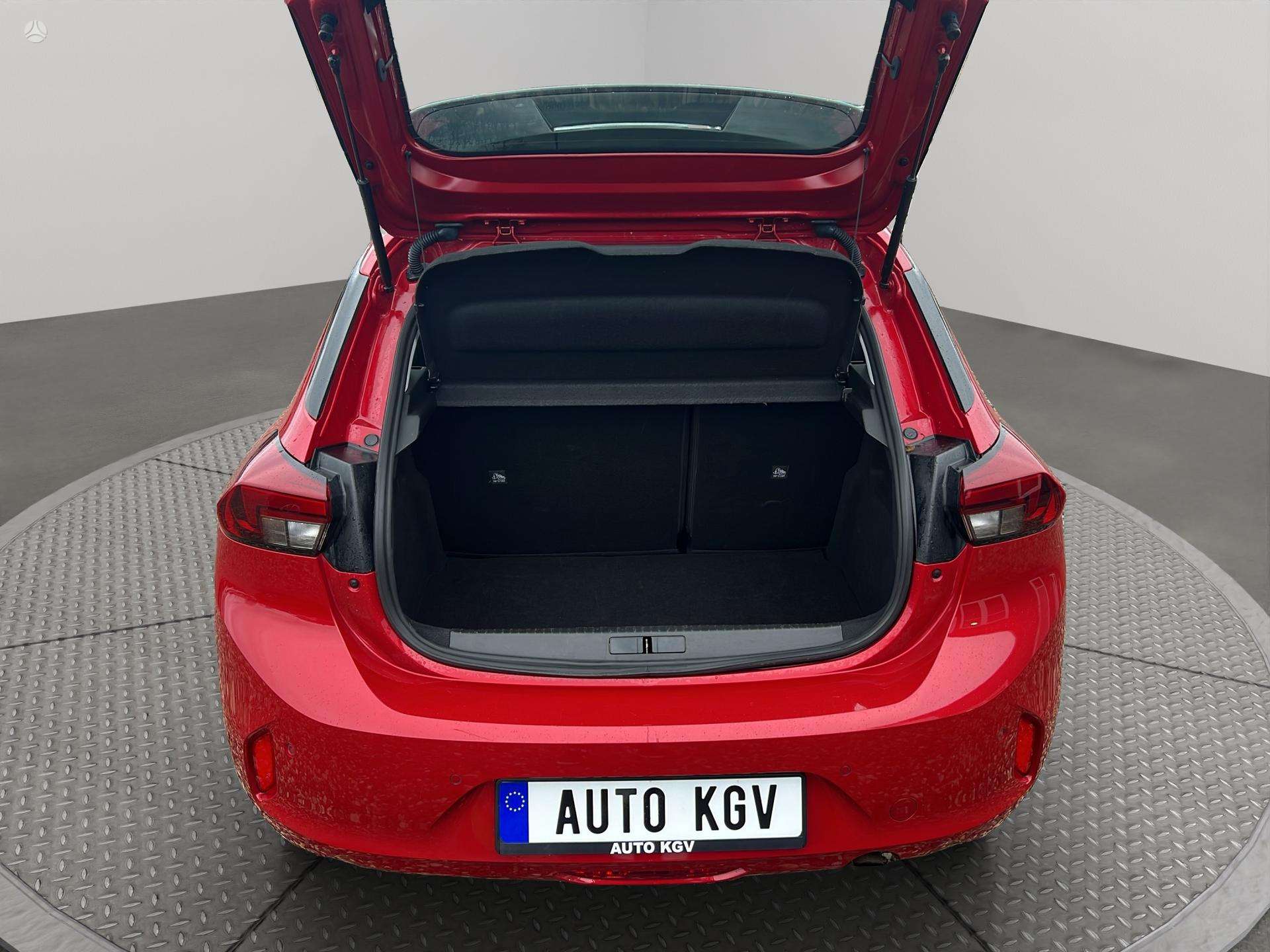 Opel Corsa фото 10