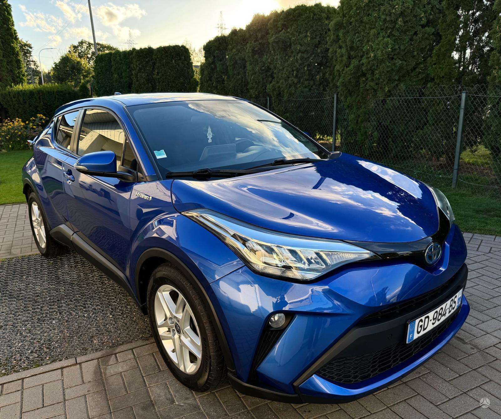 Toyota C-HR фото 14