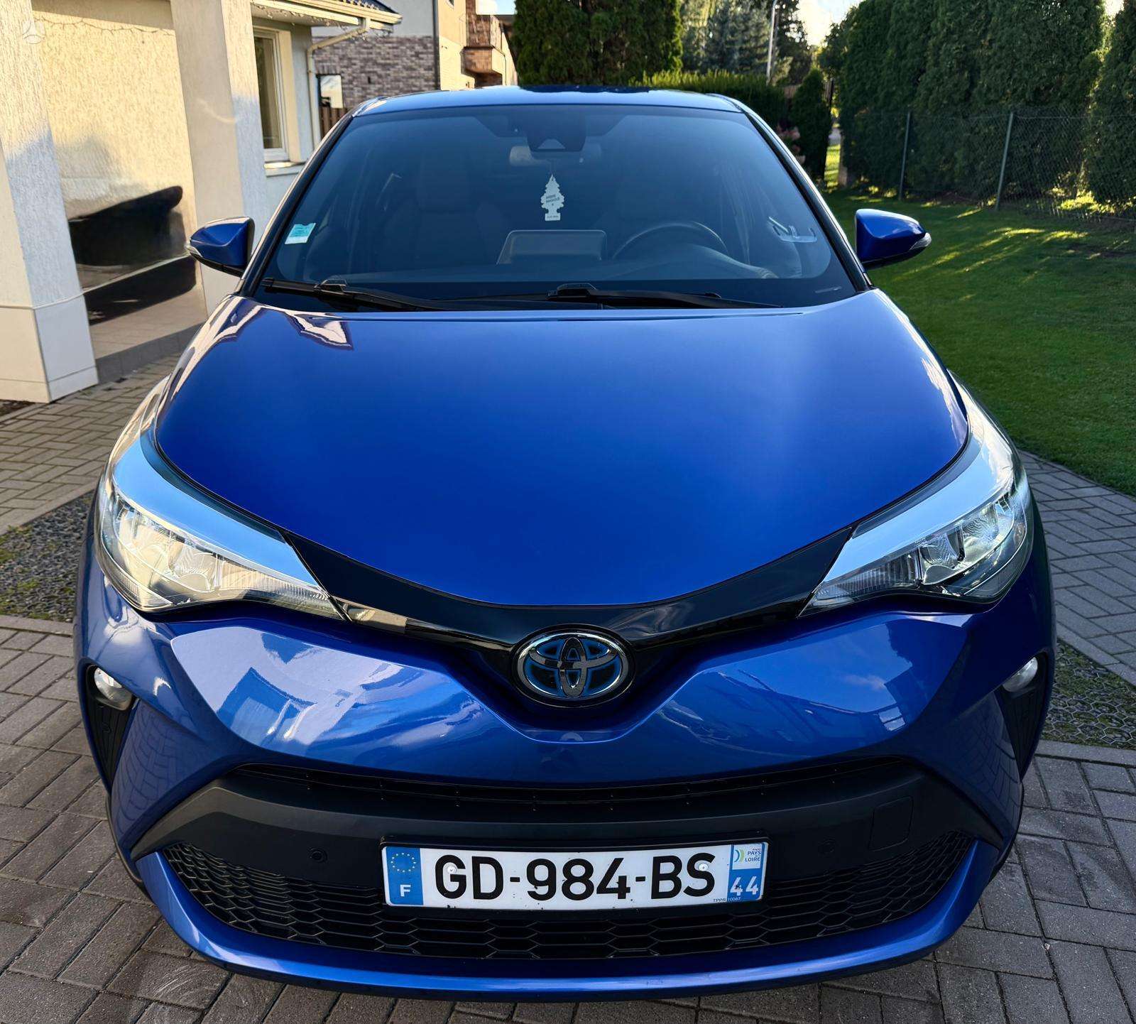 Toyota C-HR фото 19