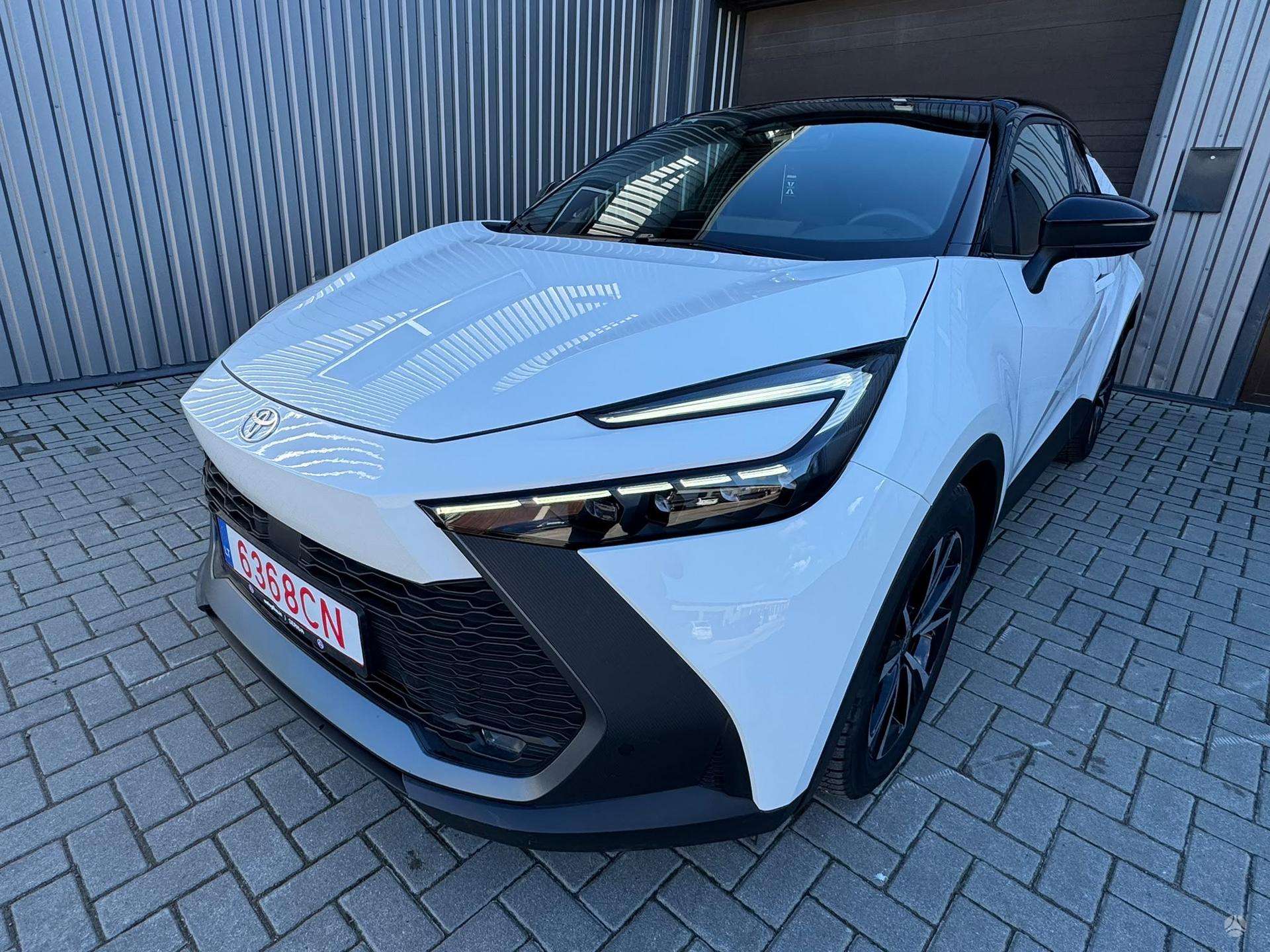 Toyota C-HR фото 4