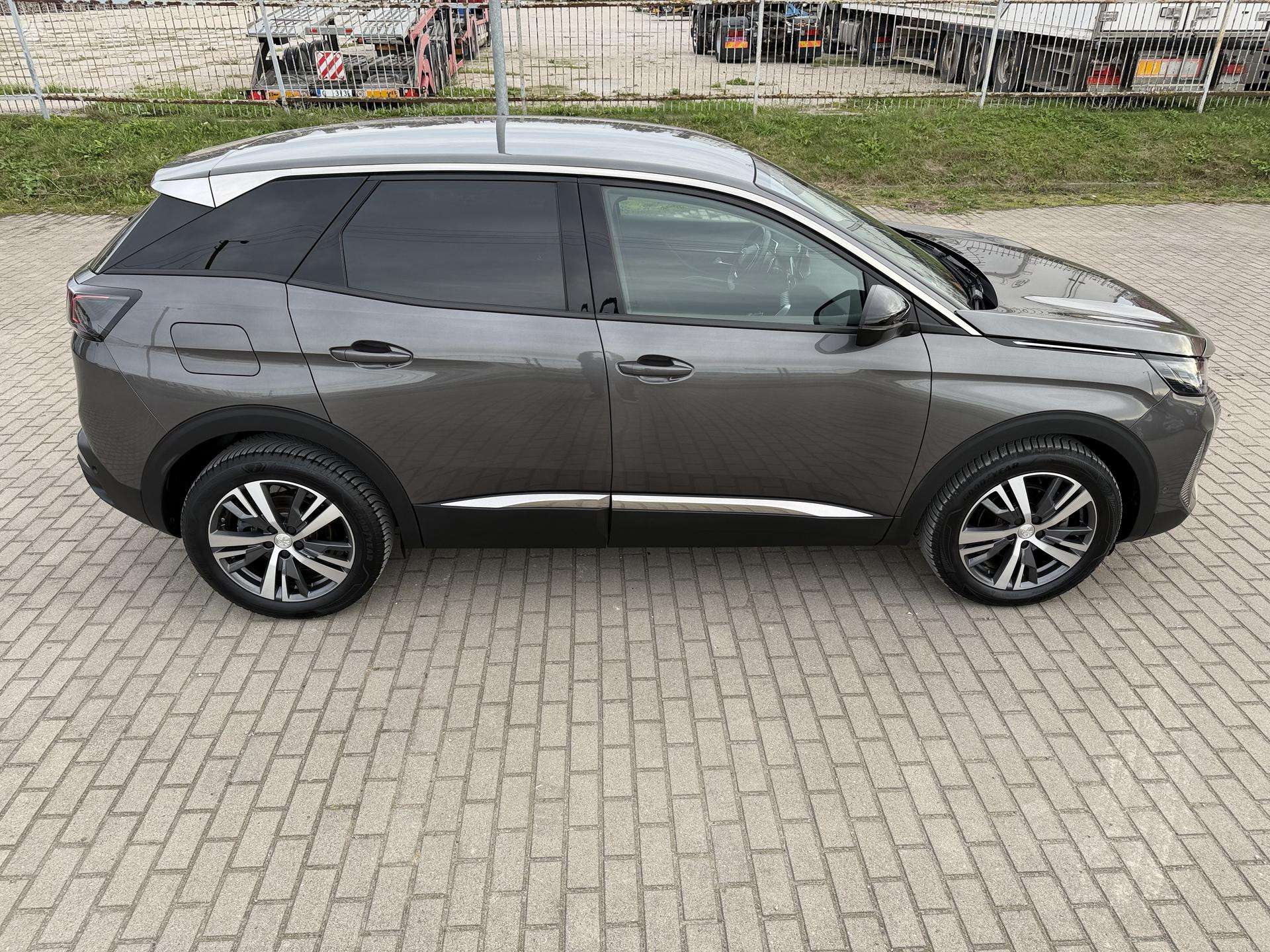 Peugeot 3008 фото 8