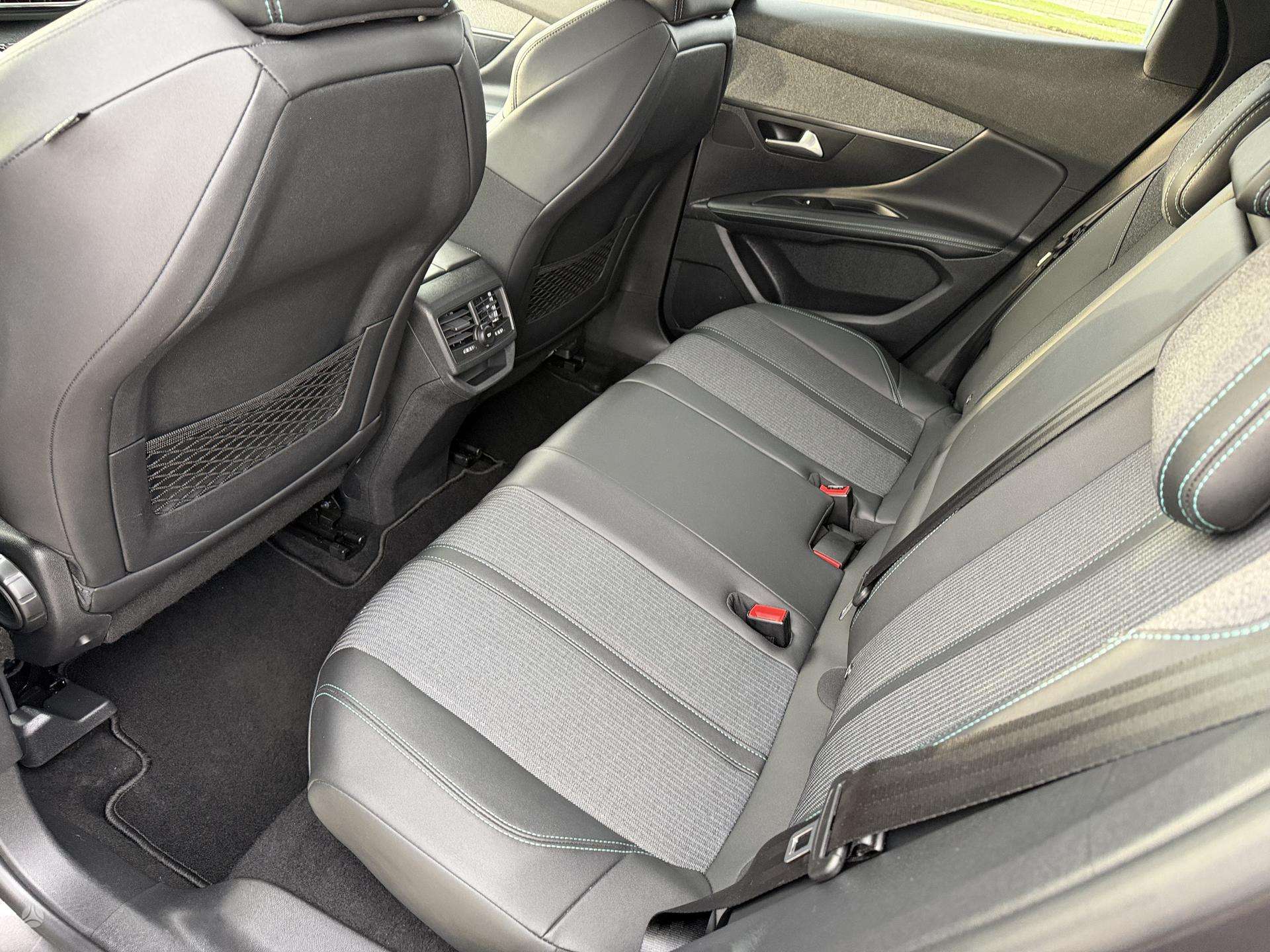 Peugeot 3008 фото 26