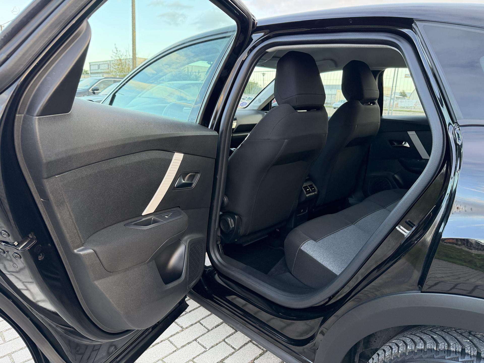 Citroen C4 фото 23