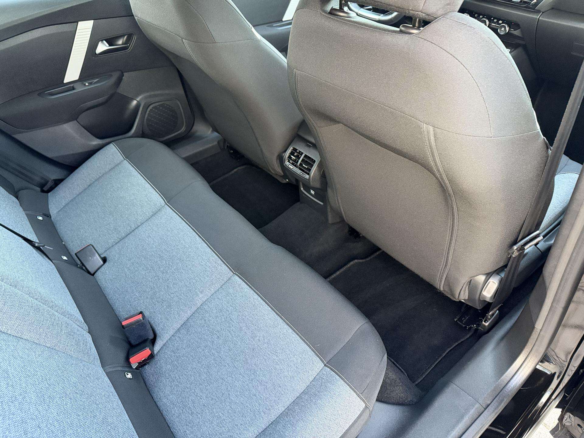 Citroen C4 фото 25