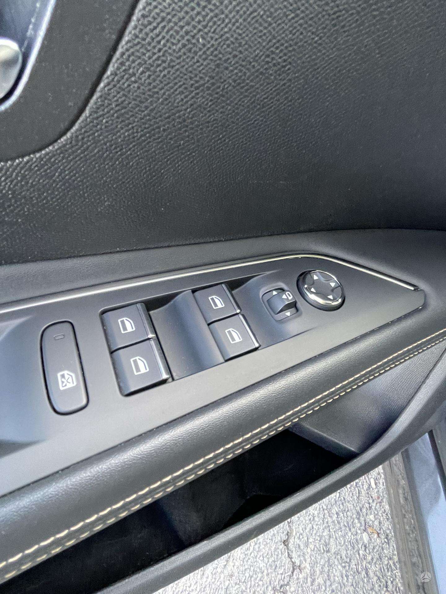 Peugeot 3008 фото 31