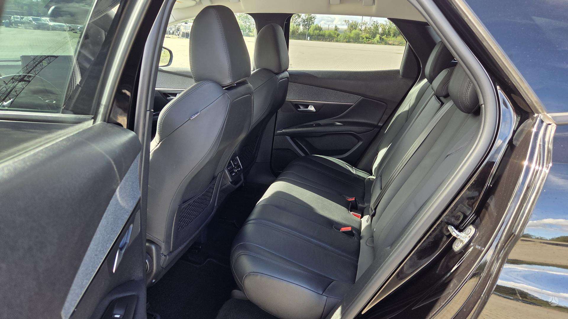 Peugeot 3008 фото 14