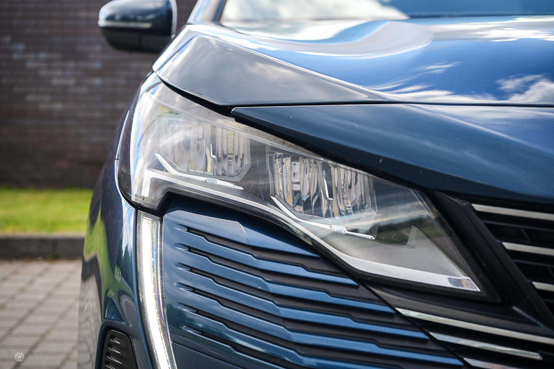 Peugeot 5008 фото 6