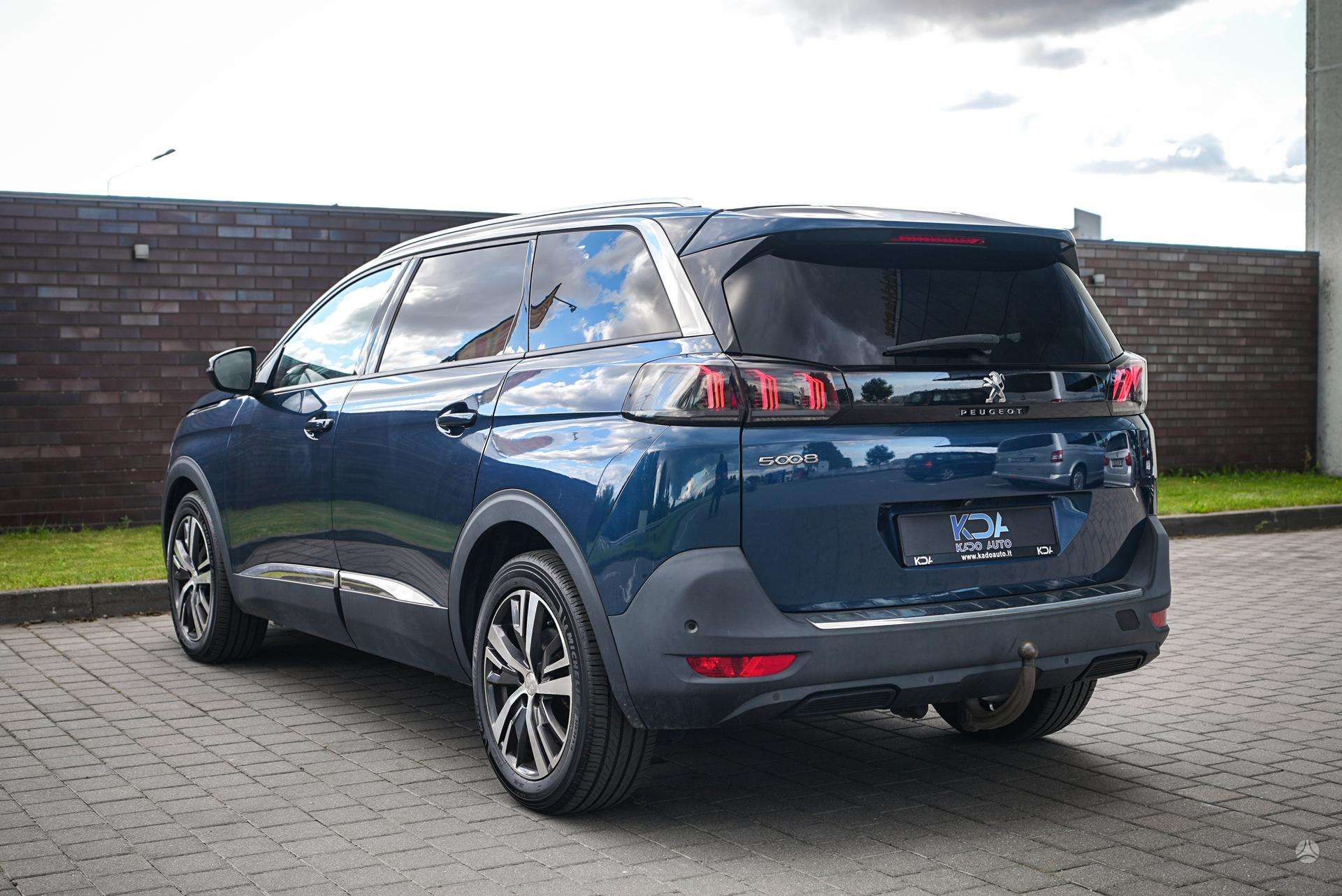 Peugeot 5008 фото 9