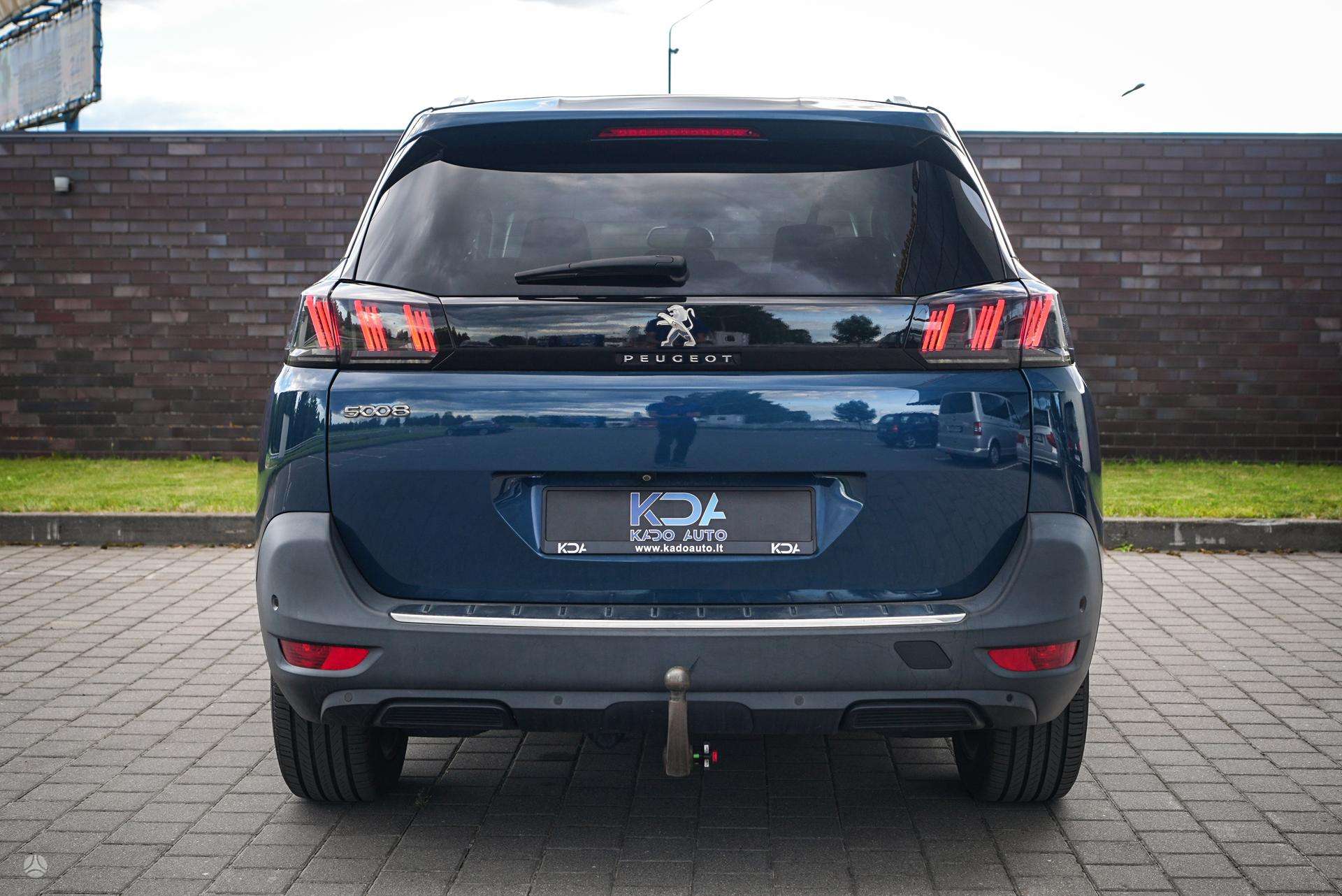 Peugeot 5008 фото 11