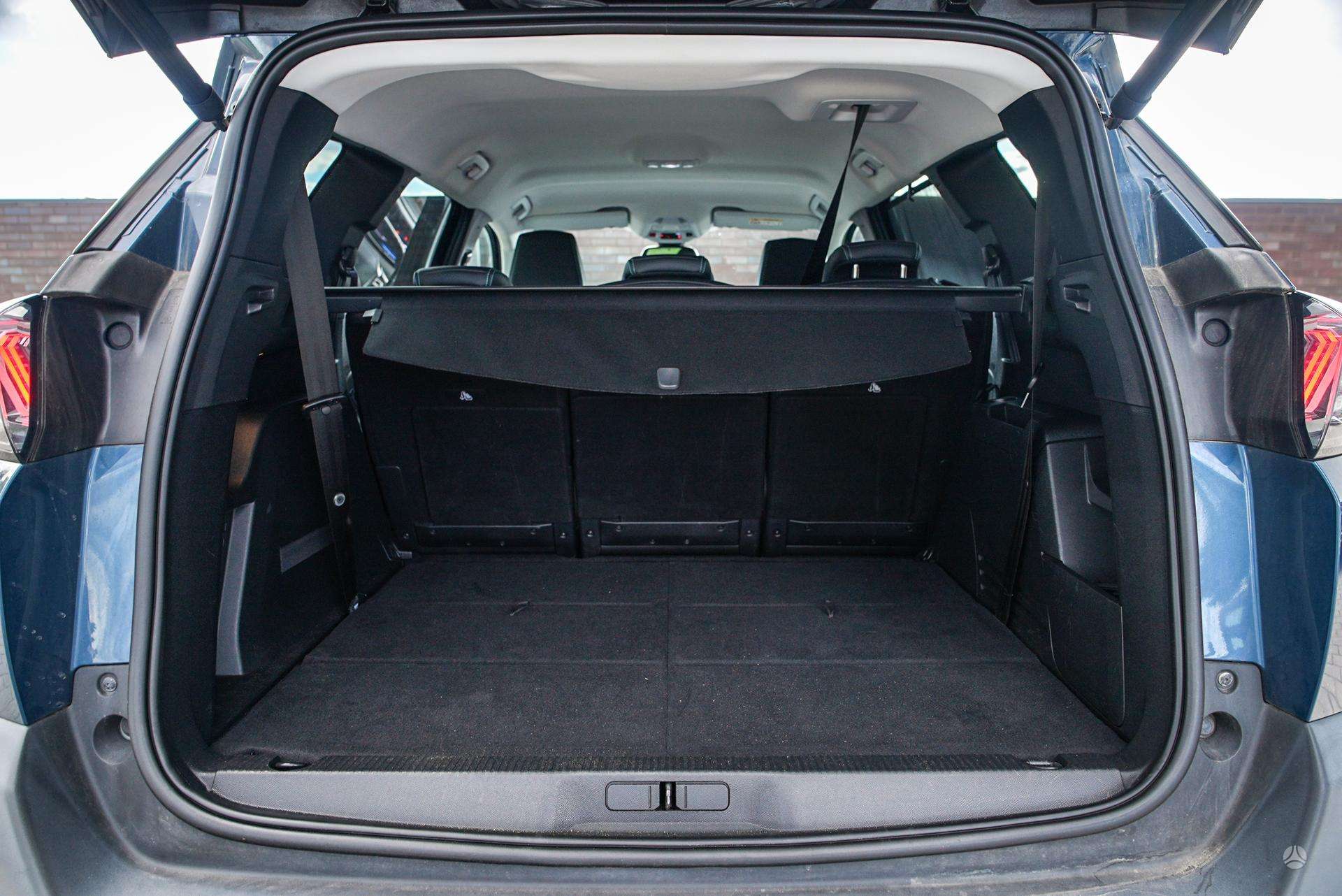 Peugeot 5008 фото 15