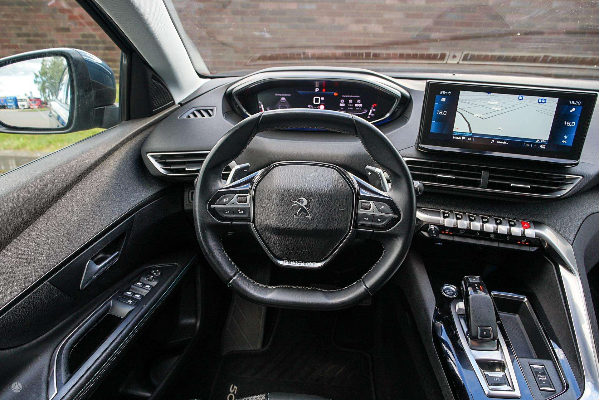 Peugeot 5008 фото 19