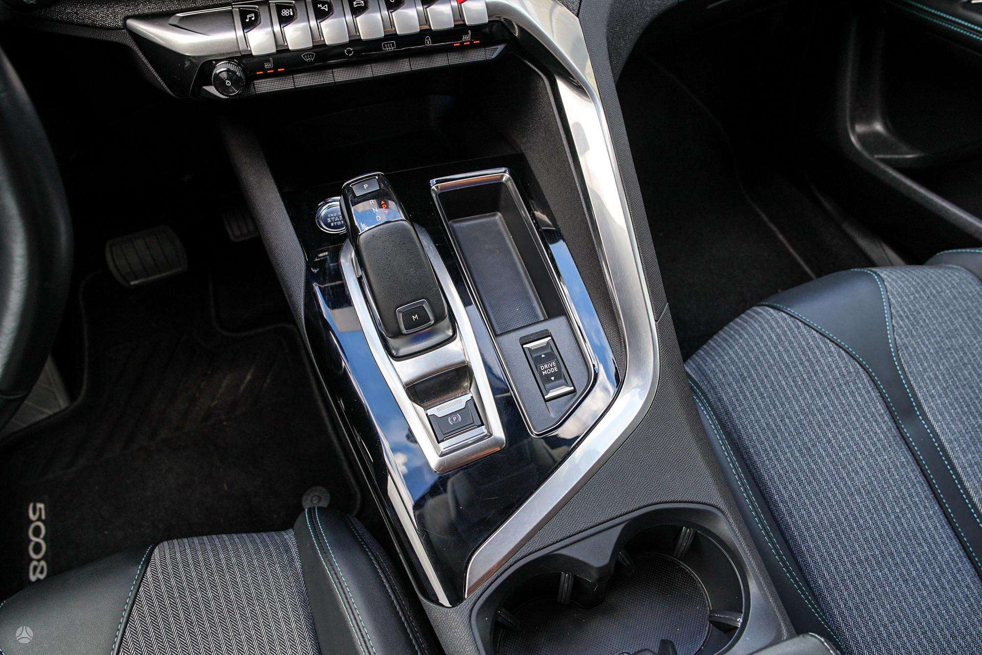 Peugeot 5008 фото 24