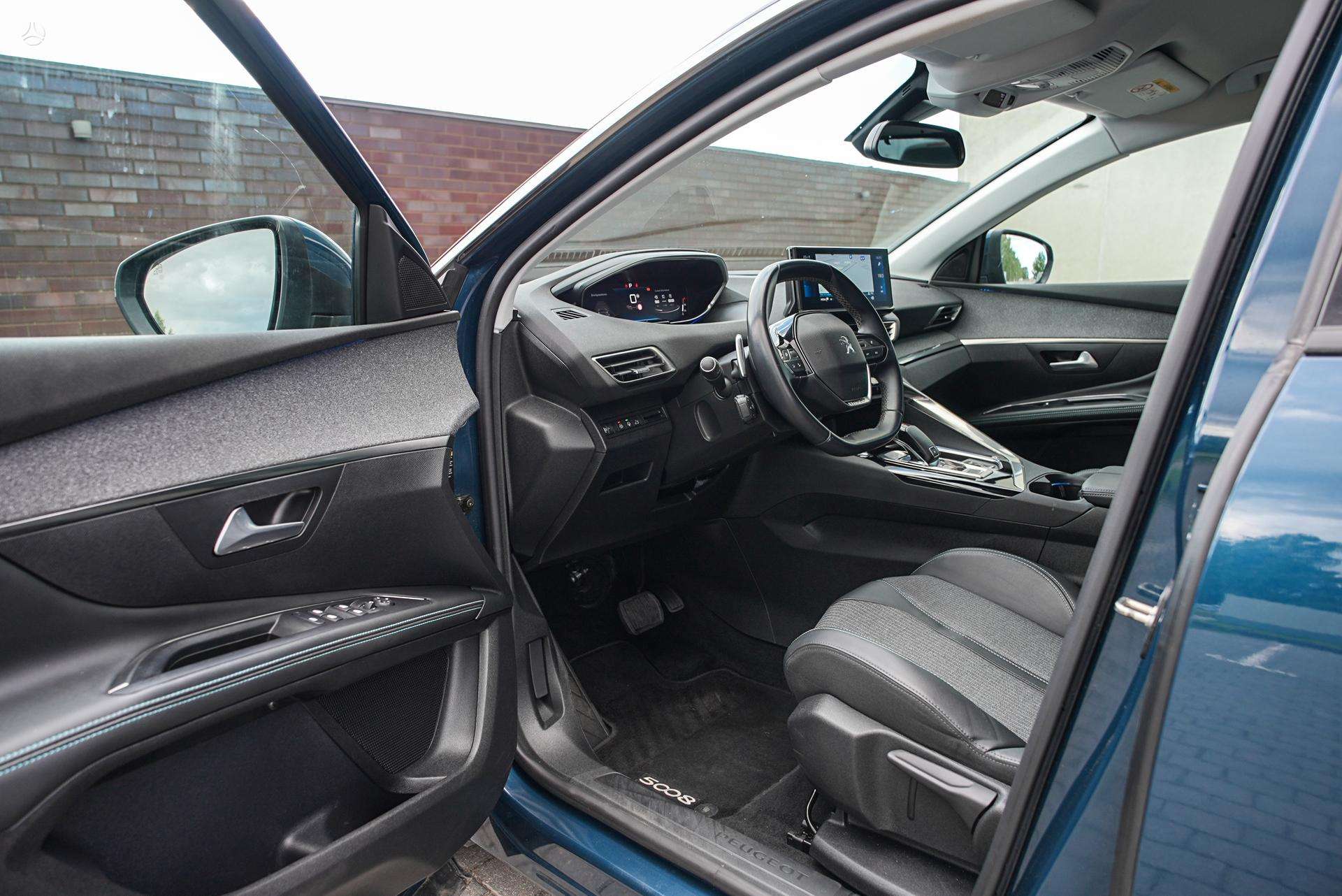 Peugeot 5008 фото 25