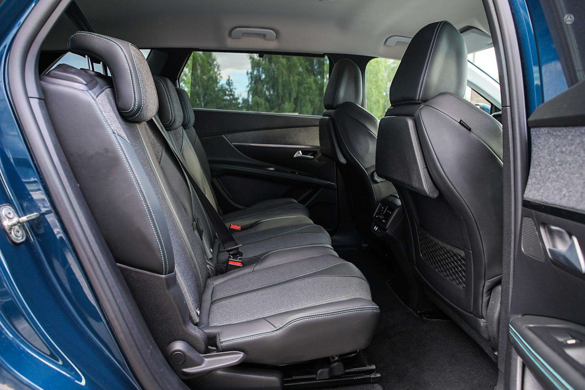 Peugeot 5008 фото 37