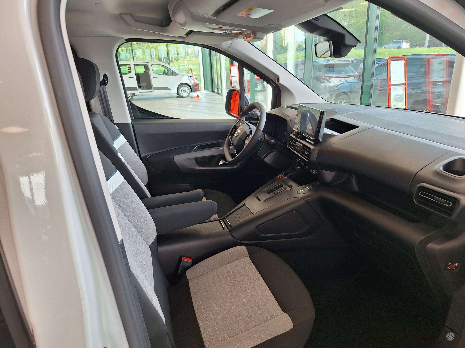 Citroen Berlingo фото 10