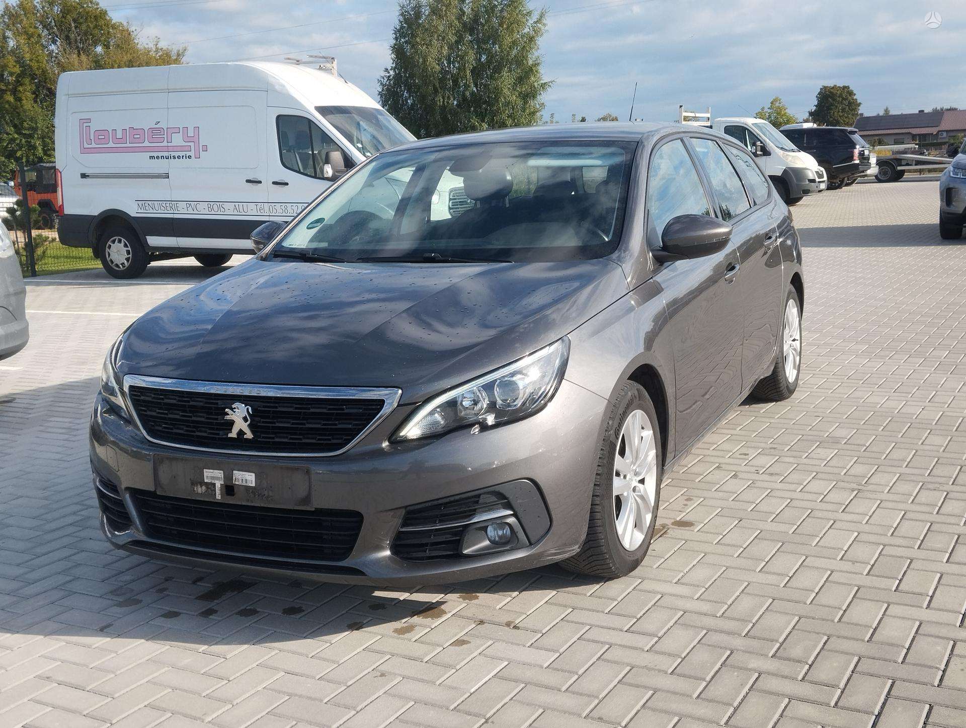 Peugeot 308 фото 3