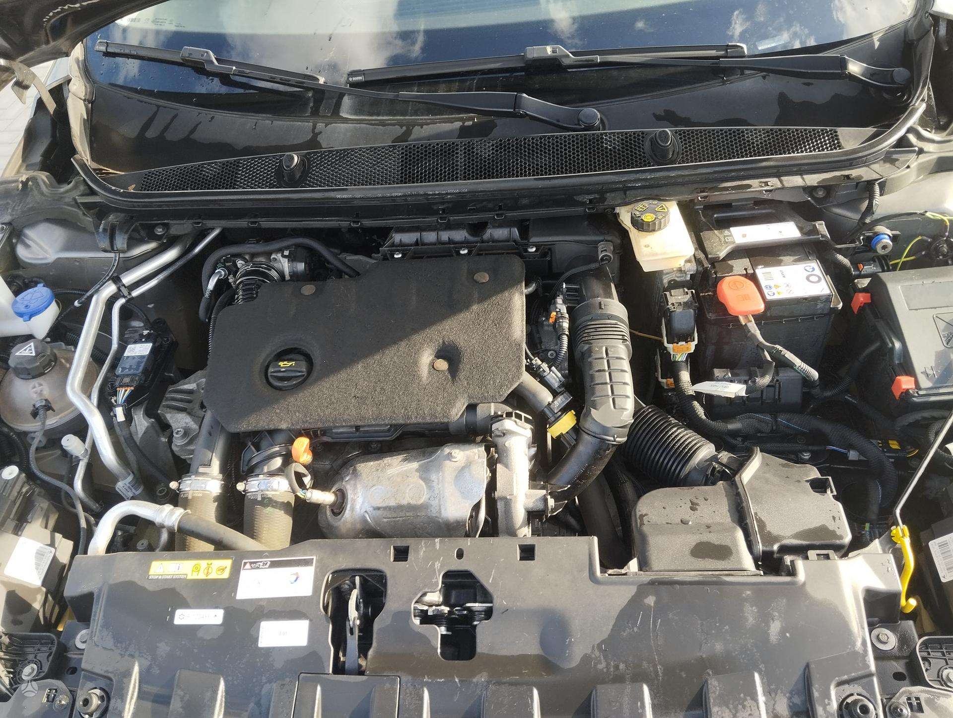 Peugeot 308 фото 6