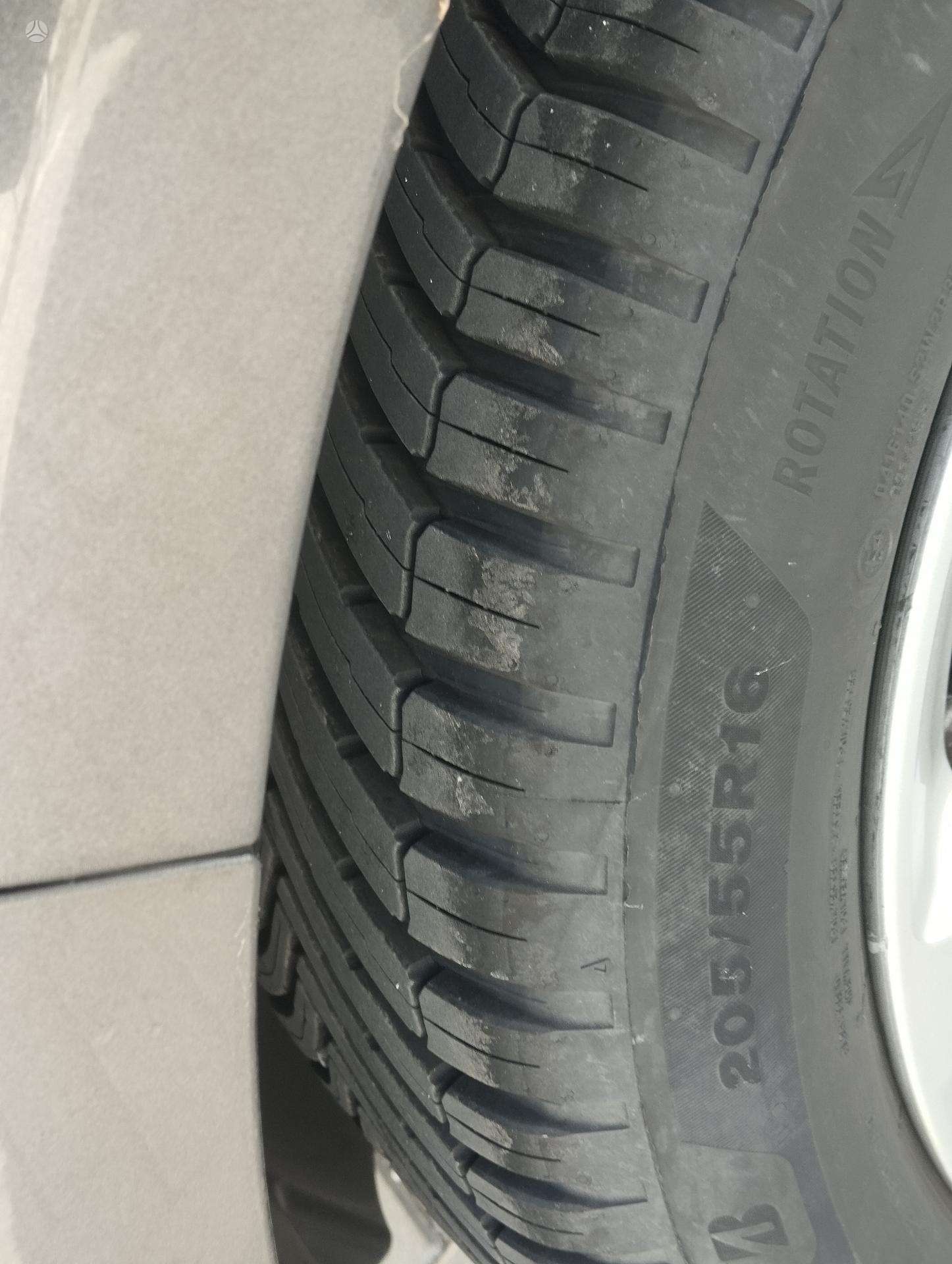 Peugeot 308 фото 7
